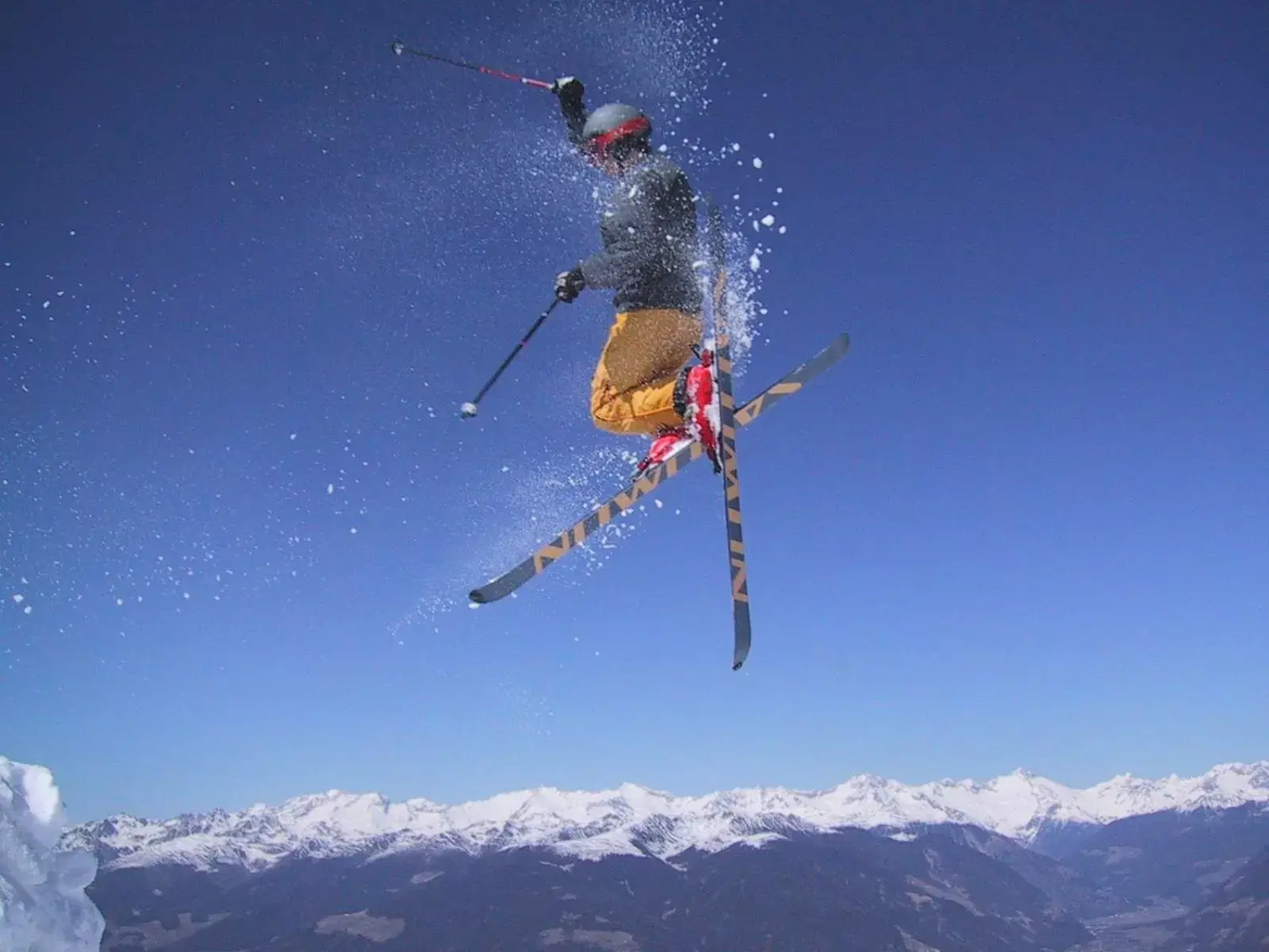 Skiing in Corso am Graben