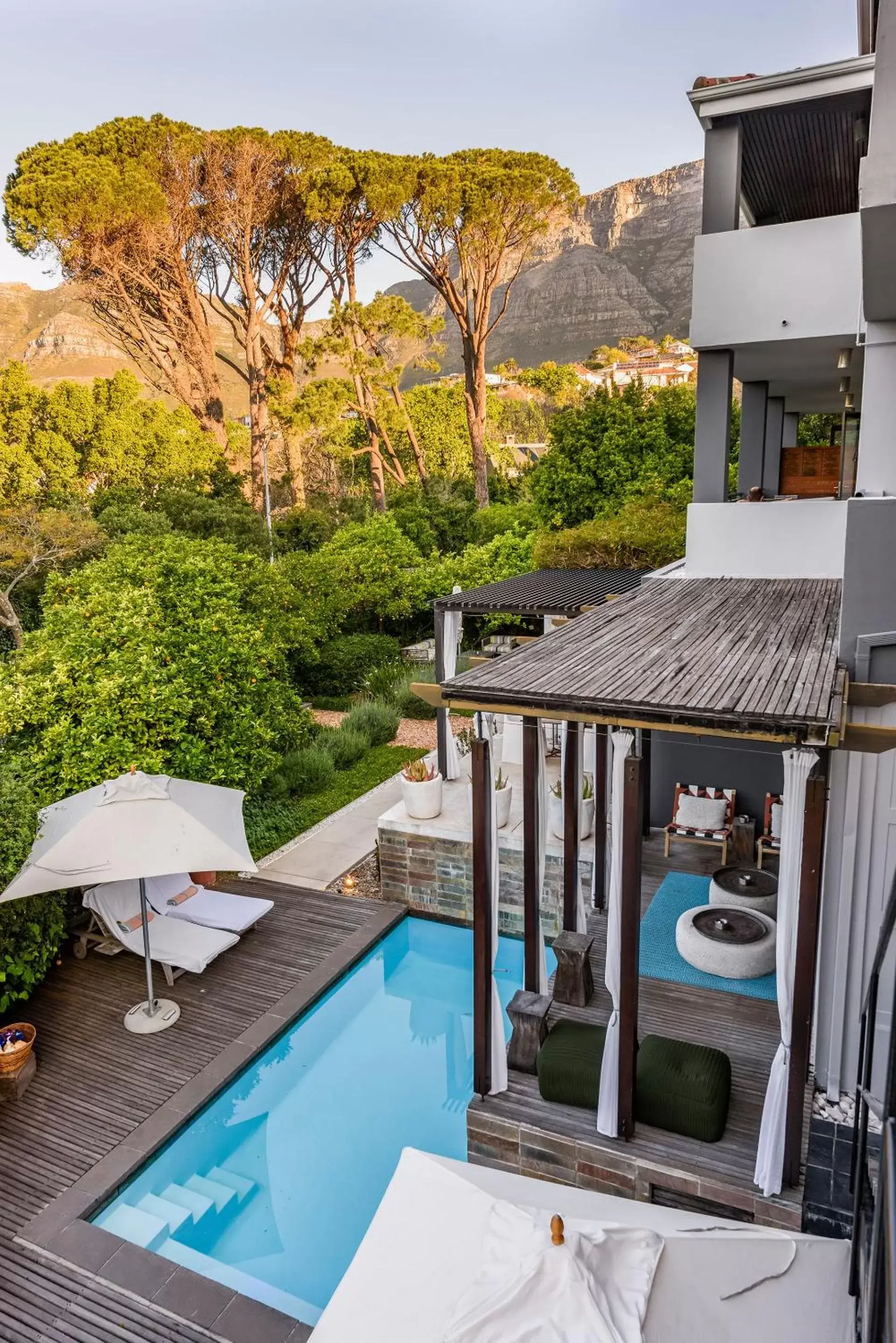 View (from property/room), Pool View in Kensington Place