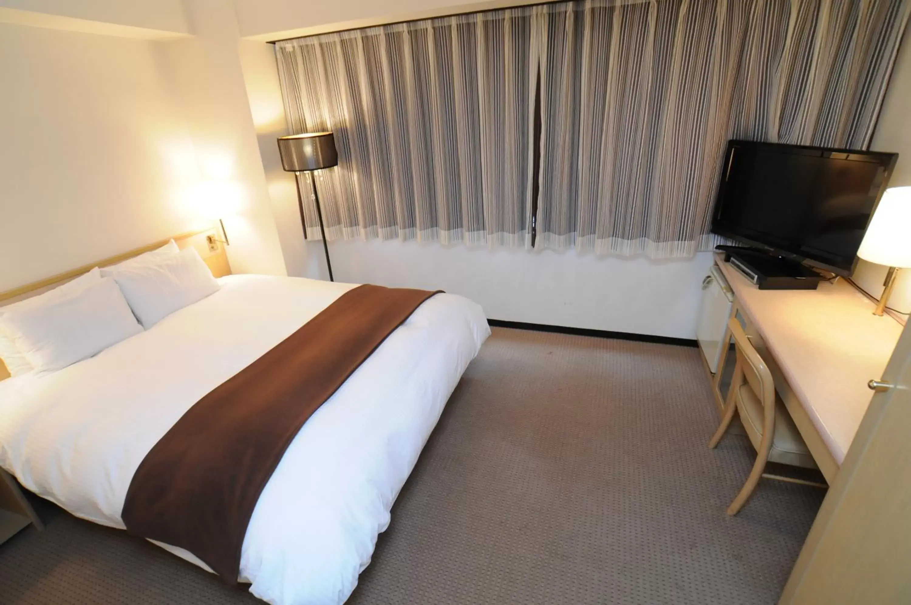 Photo of the whole room, Bed in Oita Regal Hotel