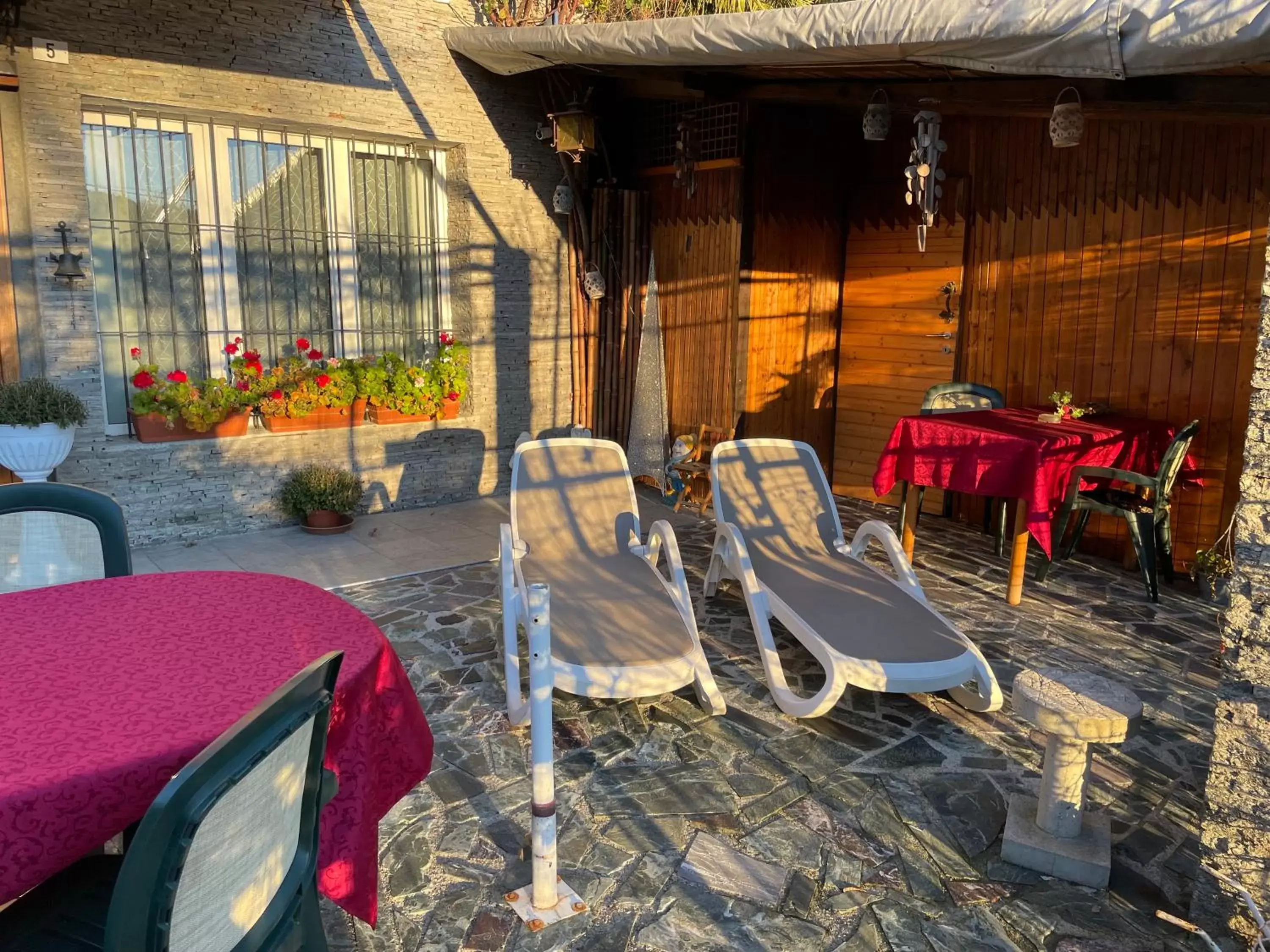 Balcony/Terrace, Restaurant/Places to Eat in Al cervo tra i laghi