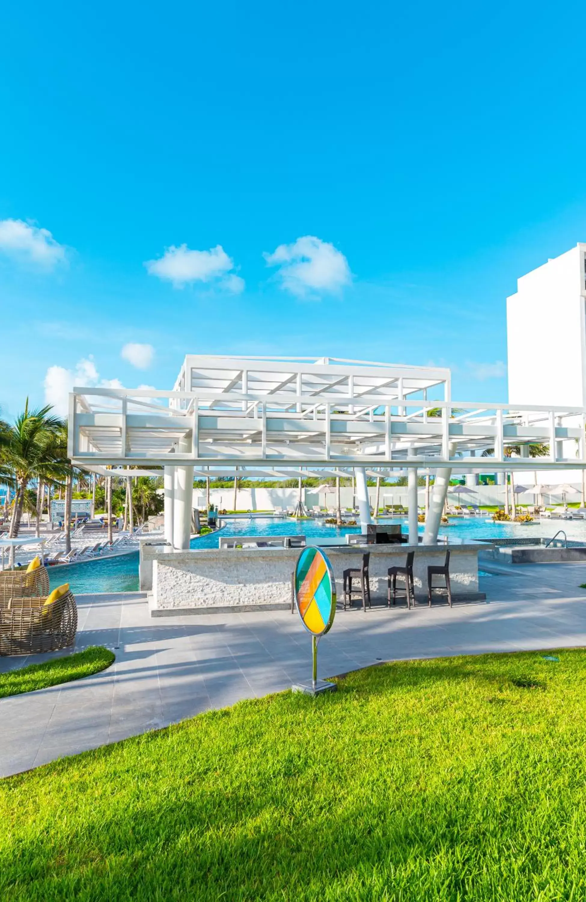 oven, Swimming Pool in Garza Blanca Resort & Spa Cancun