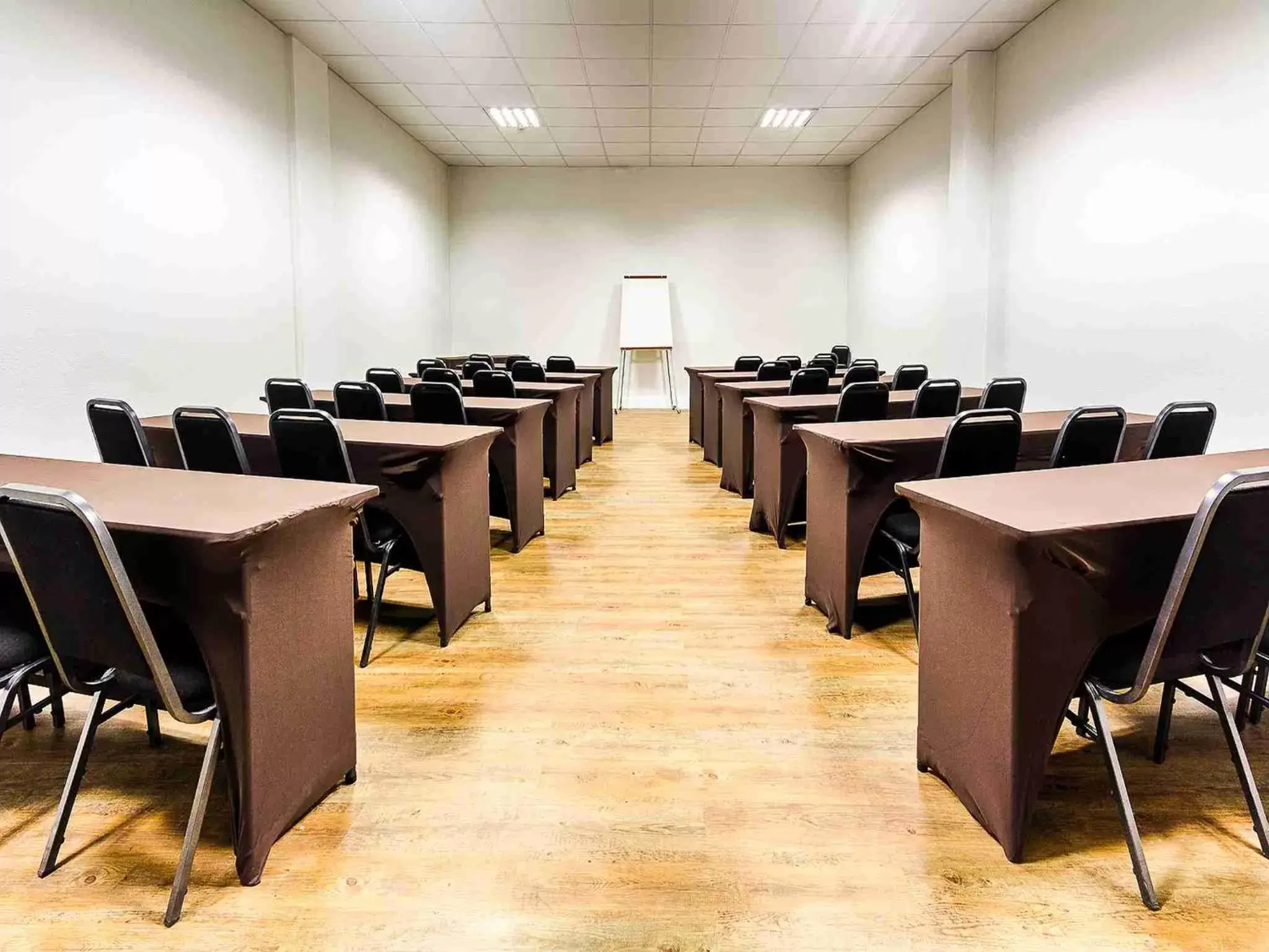 Meeting/conference room, Business Area/Conference Room in Quality Hotel Pampulha & Convention Center