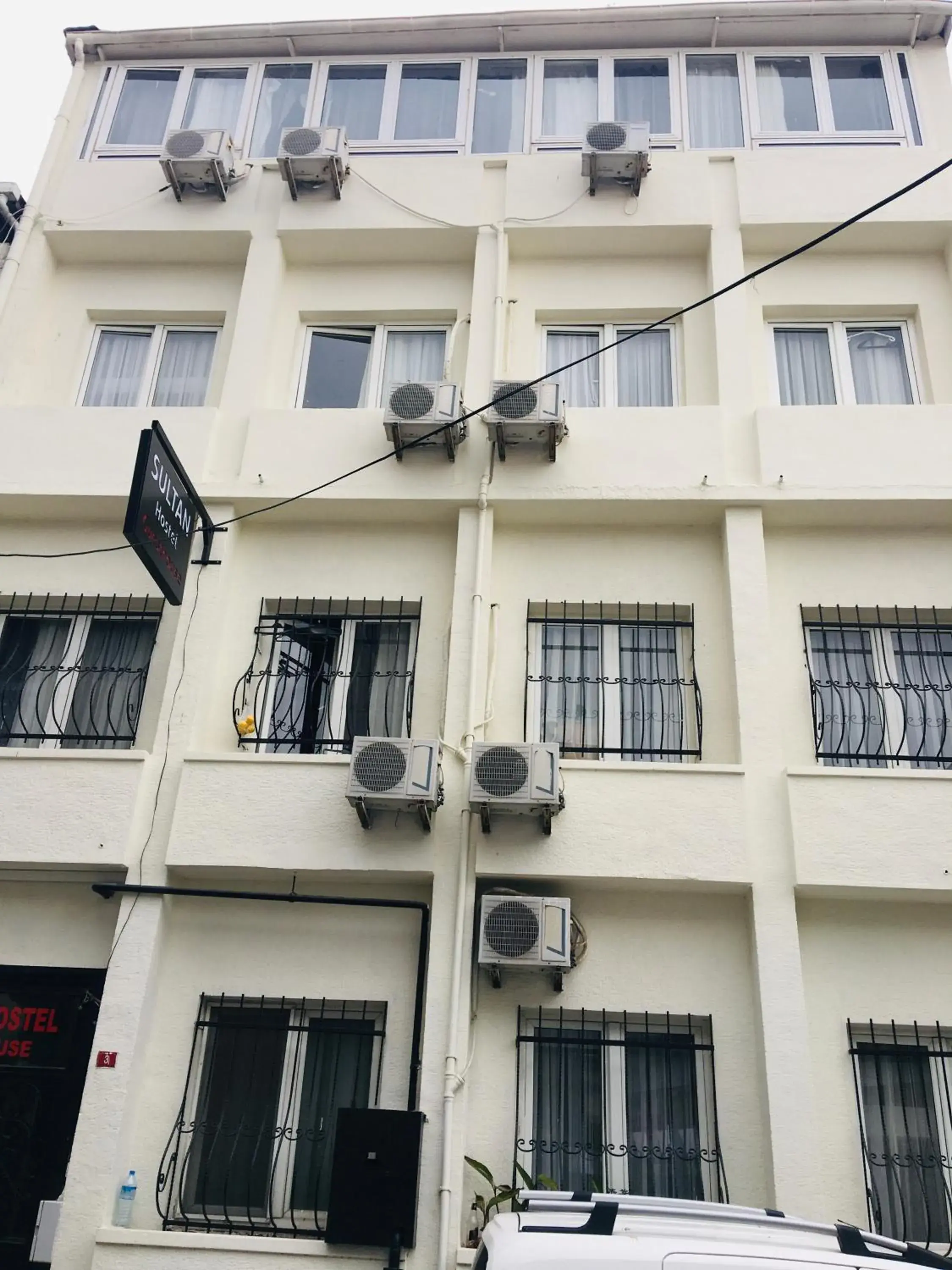 Property Building in Sultan Hostel&Guest House