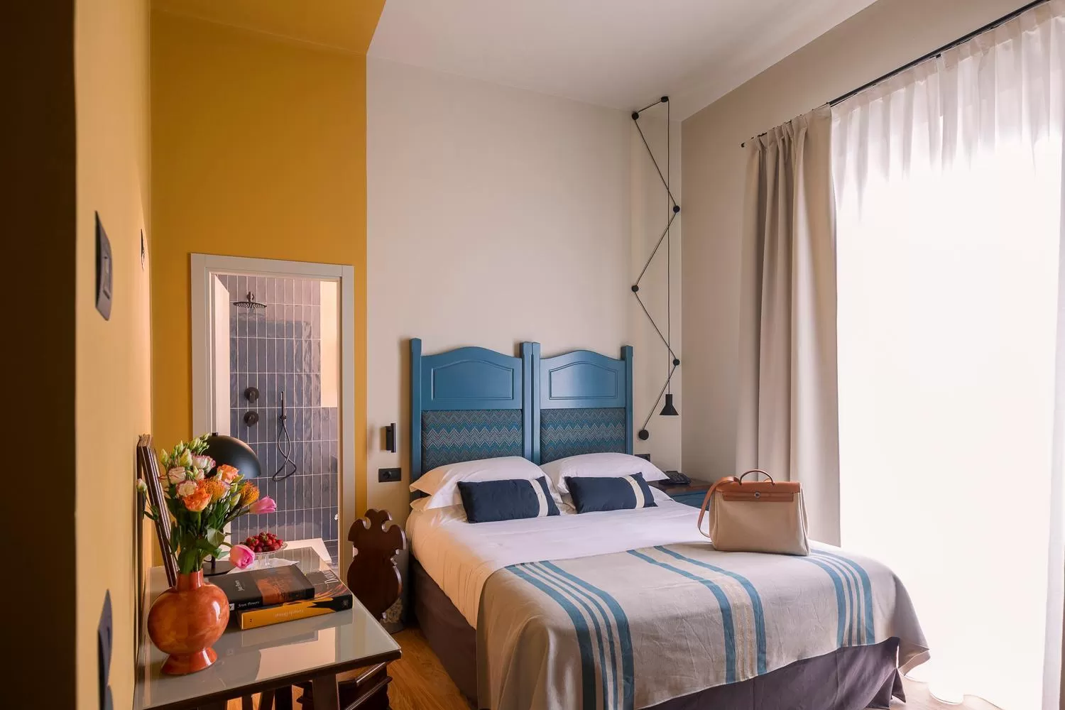 Bed in Hotel Priori Secret Garden