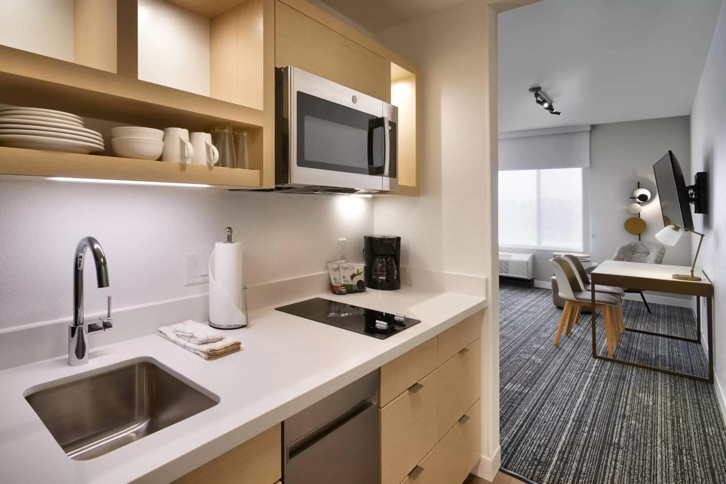 Bedroom, Kitchen/Kitchenette in TownePlace Suites Salt Lake City Murray