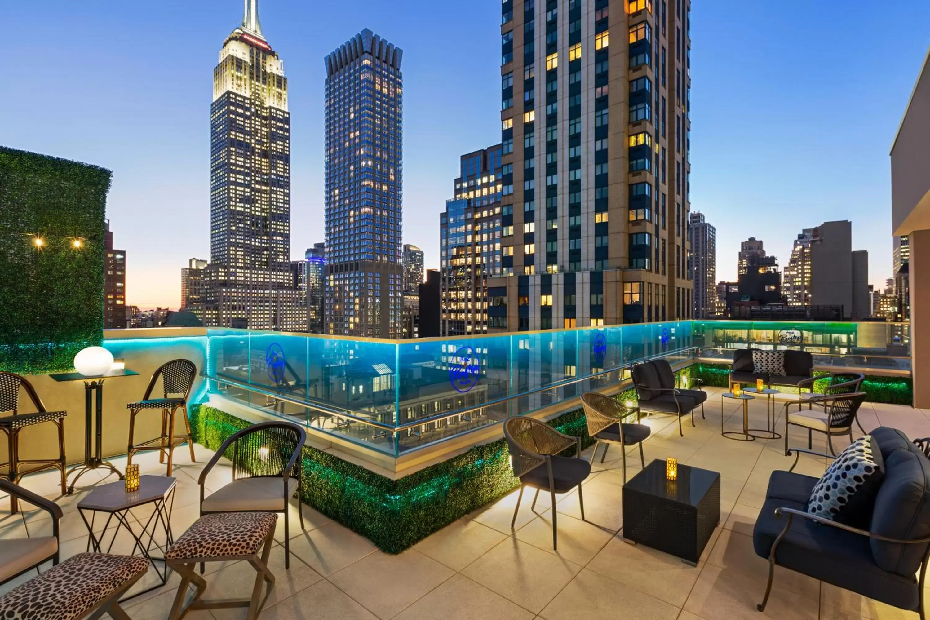 Balcony/Terrace, Swimming Pool in Hyatt Centric Midtown 5th Avenue New York