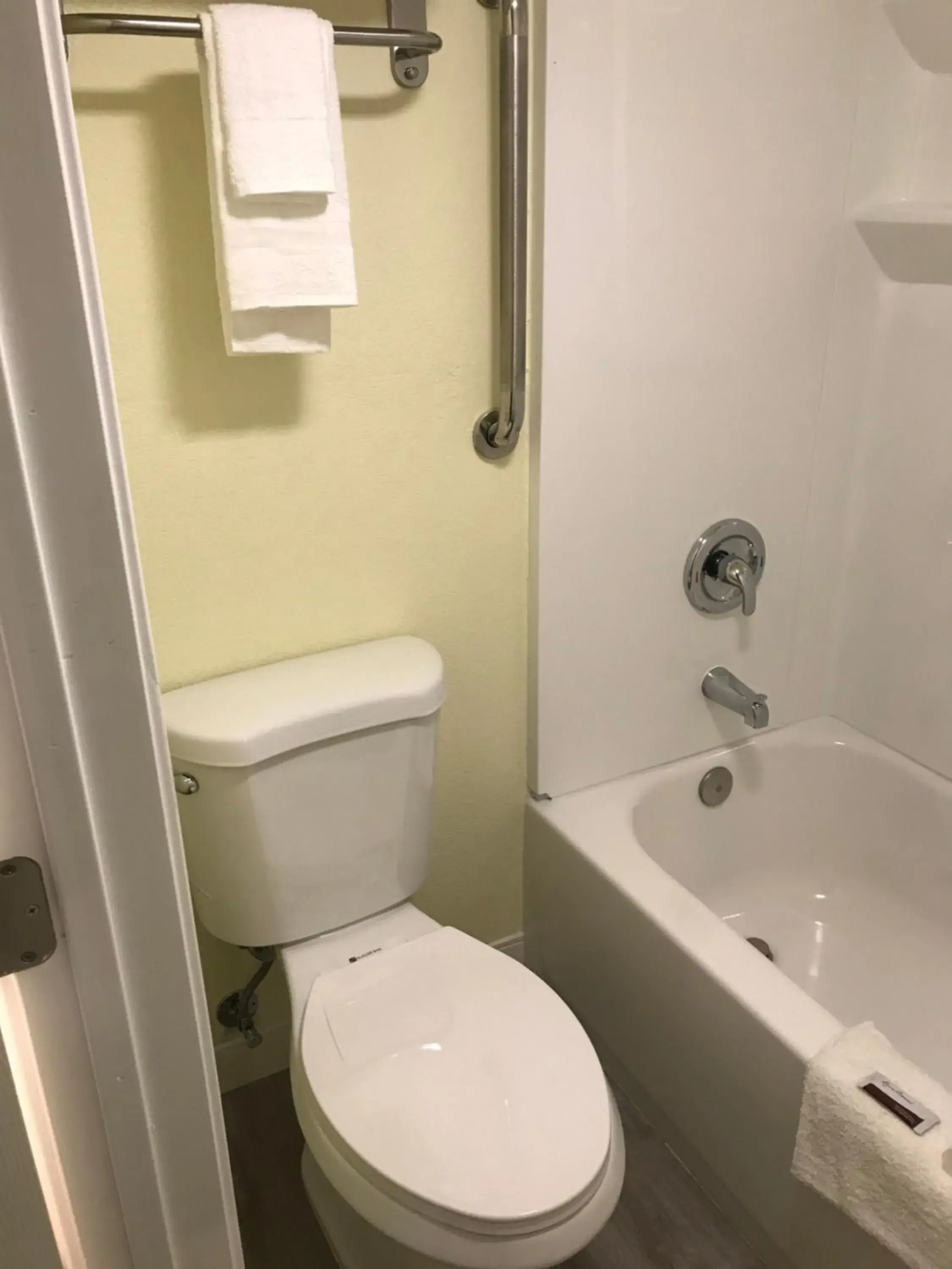 Bathroom in Gila Bend Lodge