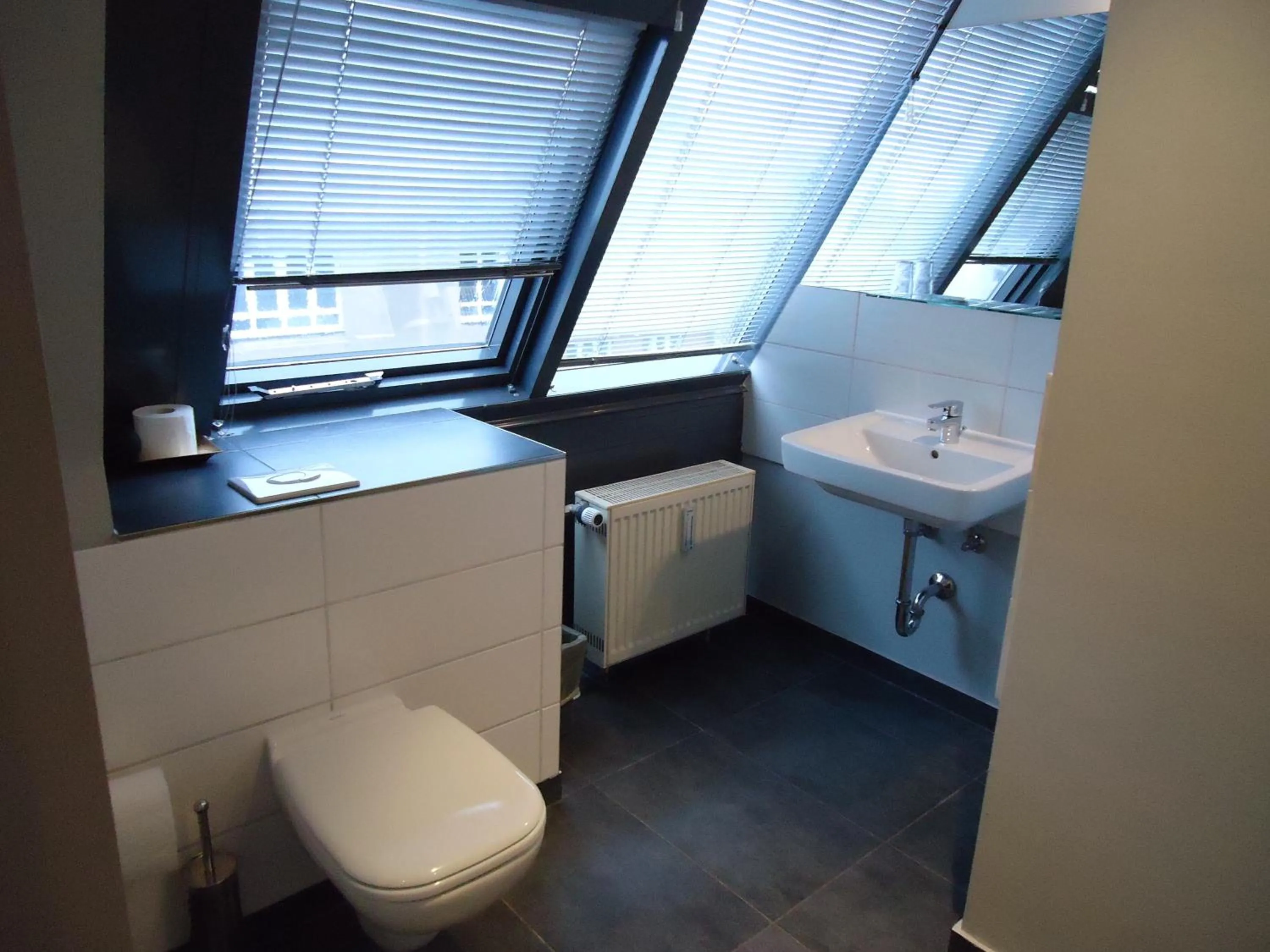 Bathroom in Hotel Arena Inn - Berlin Mitte