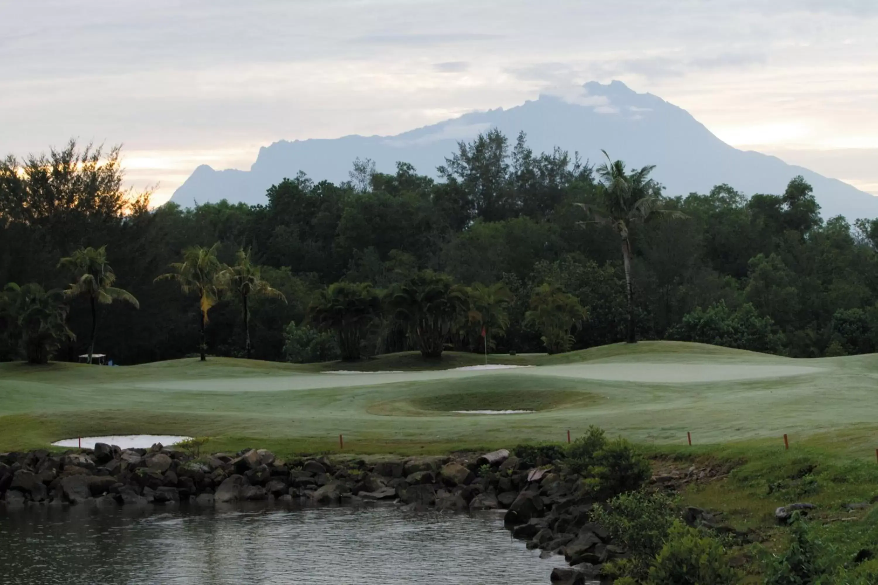 Activities, Golf in Shangri-La Rasa Ria, Kota Kinabalu