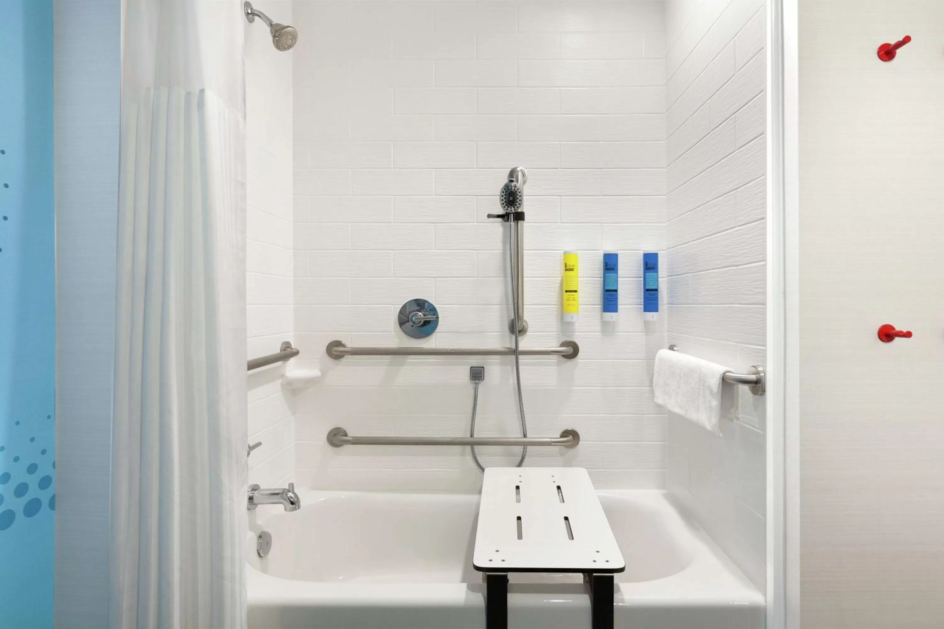 Bathroom in Tru By Hilton Lake Charles