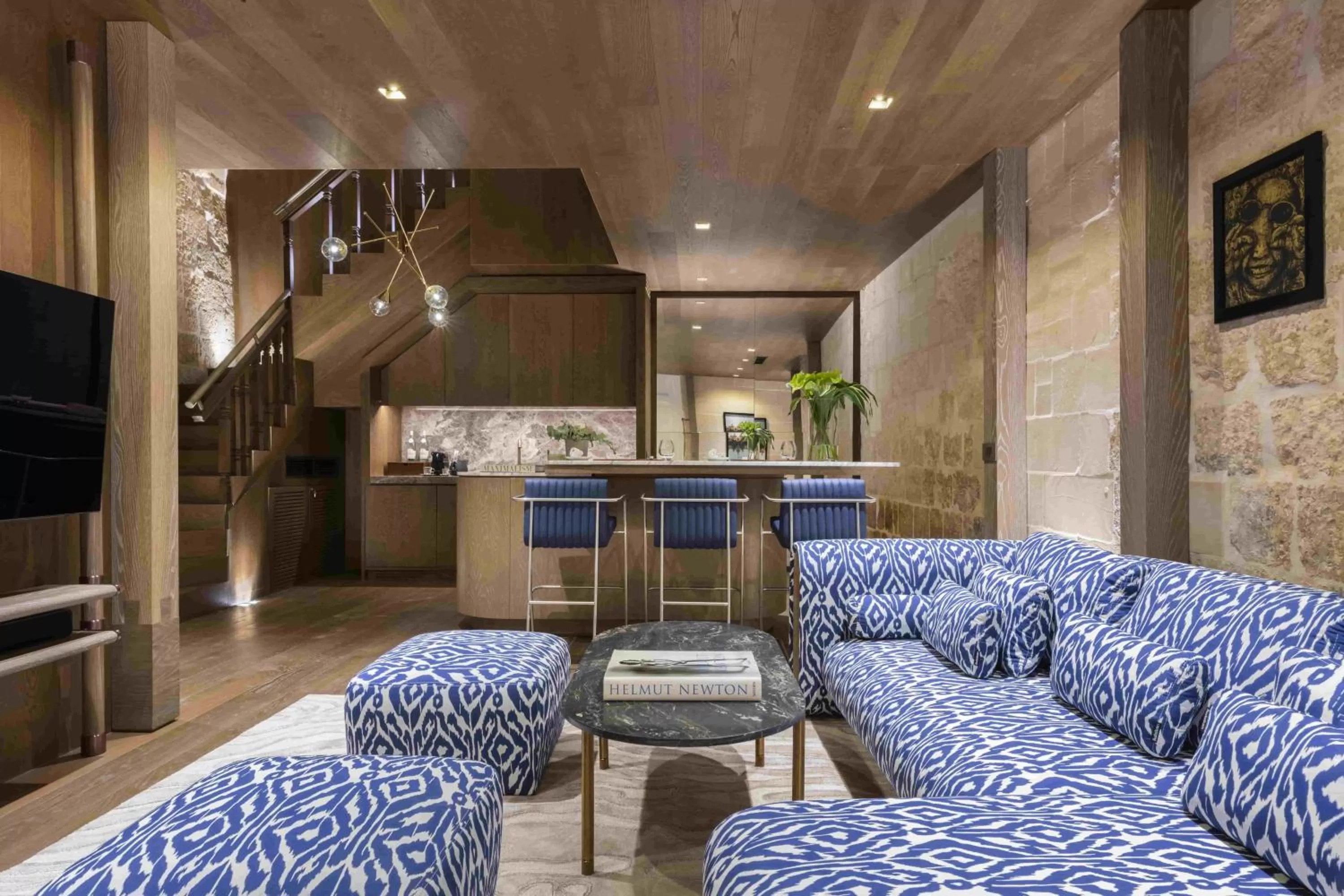 Living room in Iniala Harbour House