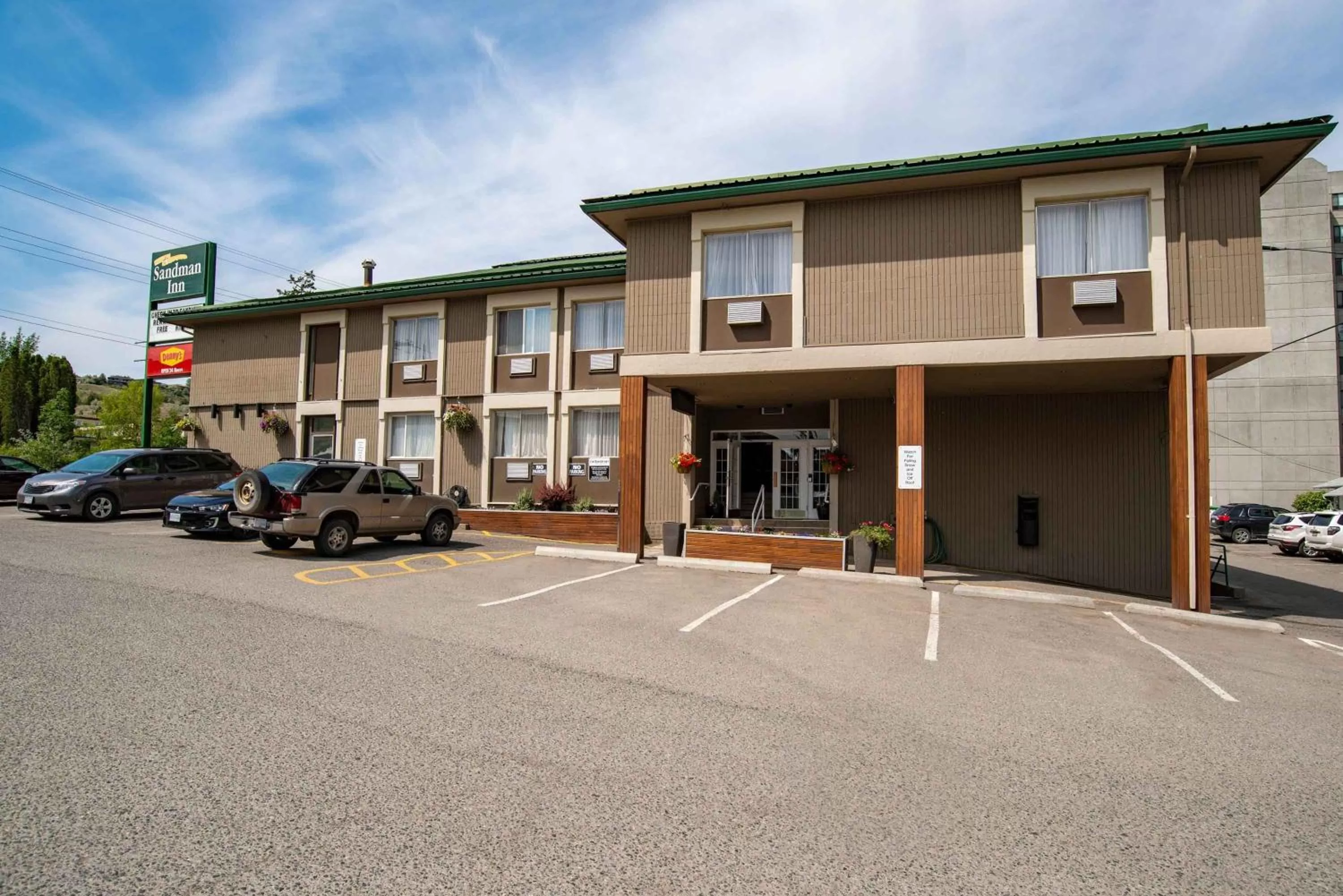 Property building in Sandman Inn Kamloops