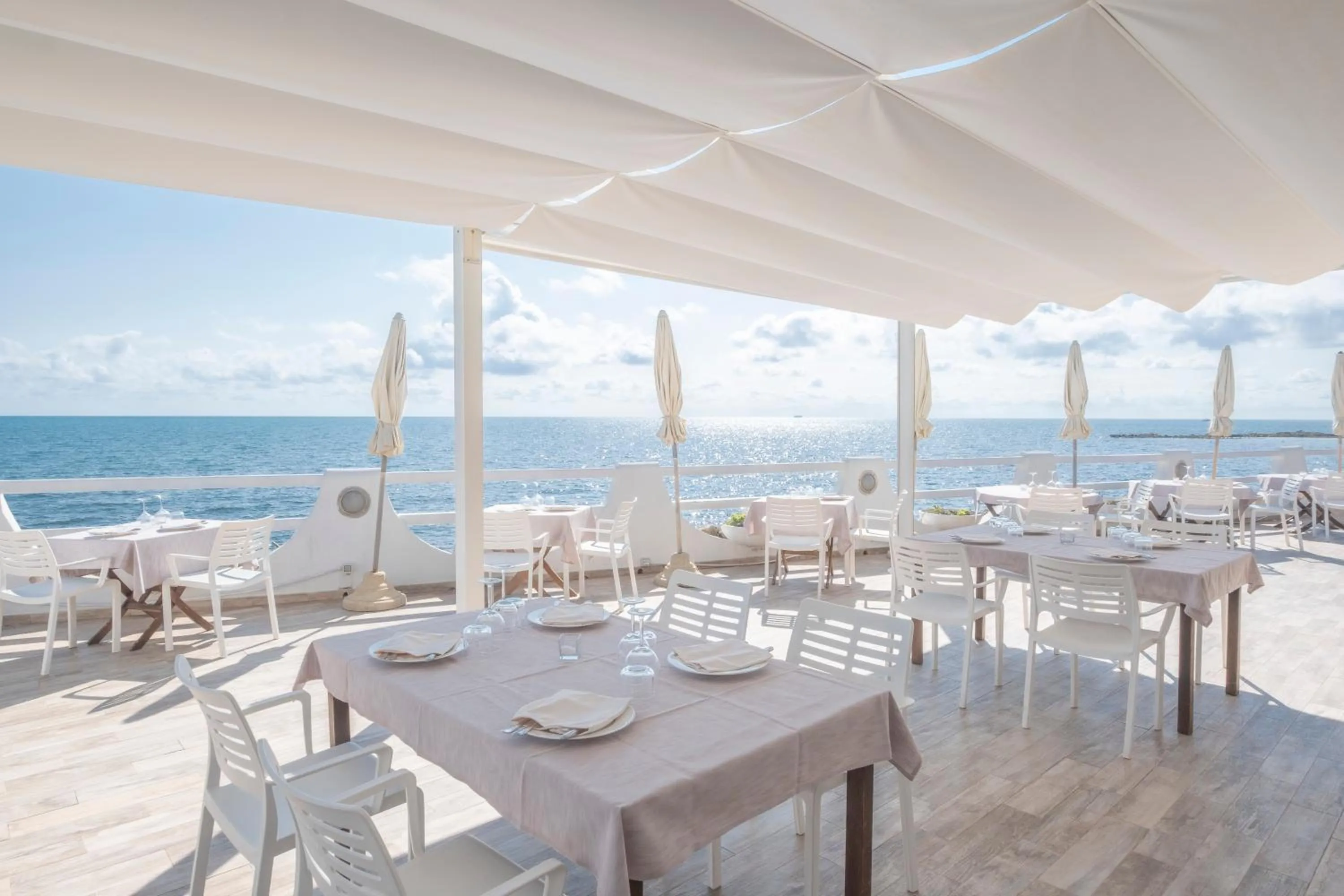 Restaurant/places to eat in Hotel Cavalluccio Marino