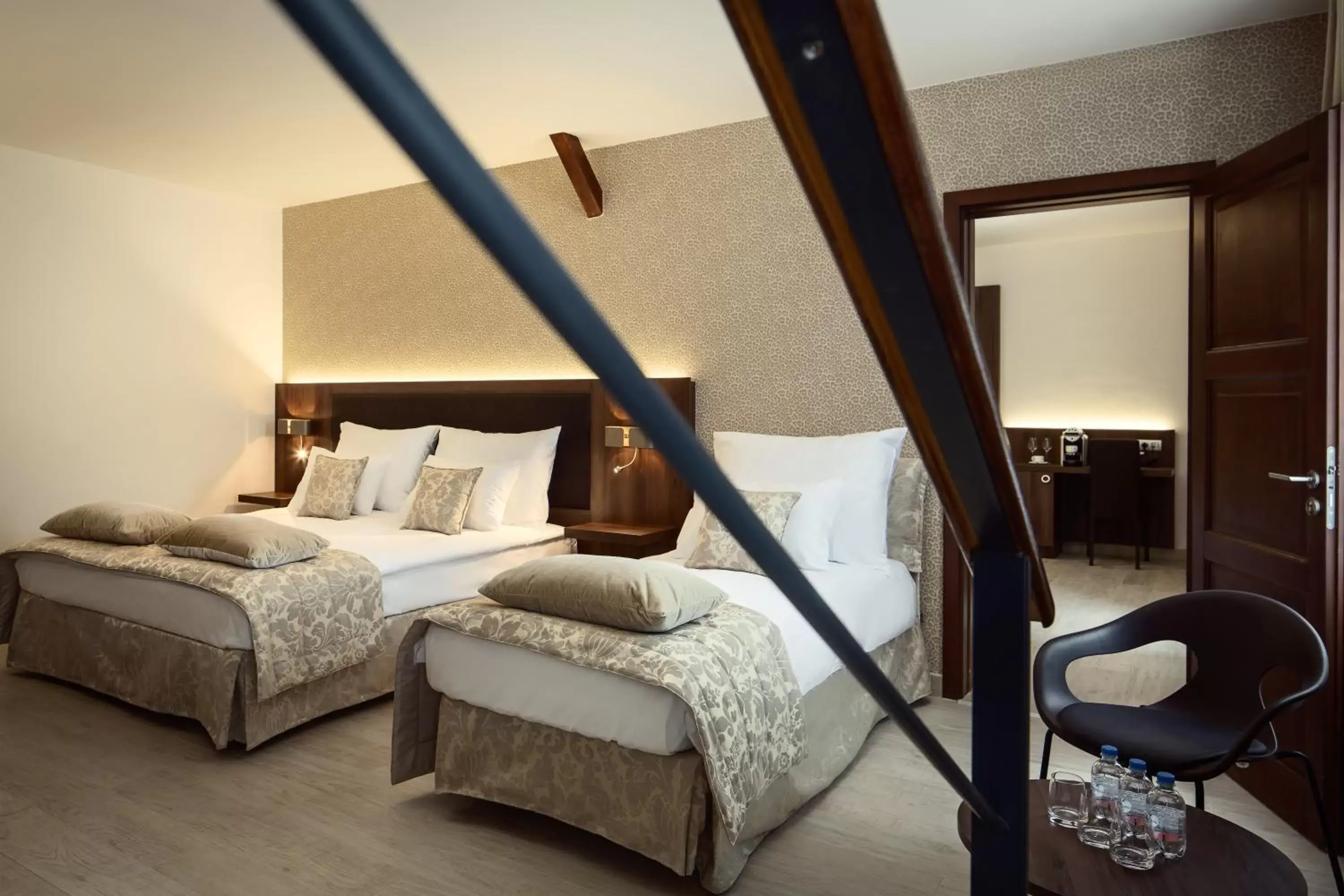 Bed in Michelangelo Grand Hotel