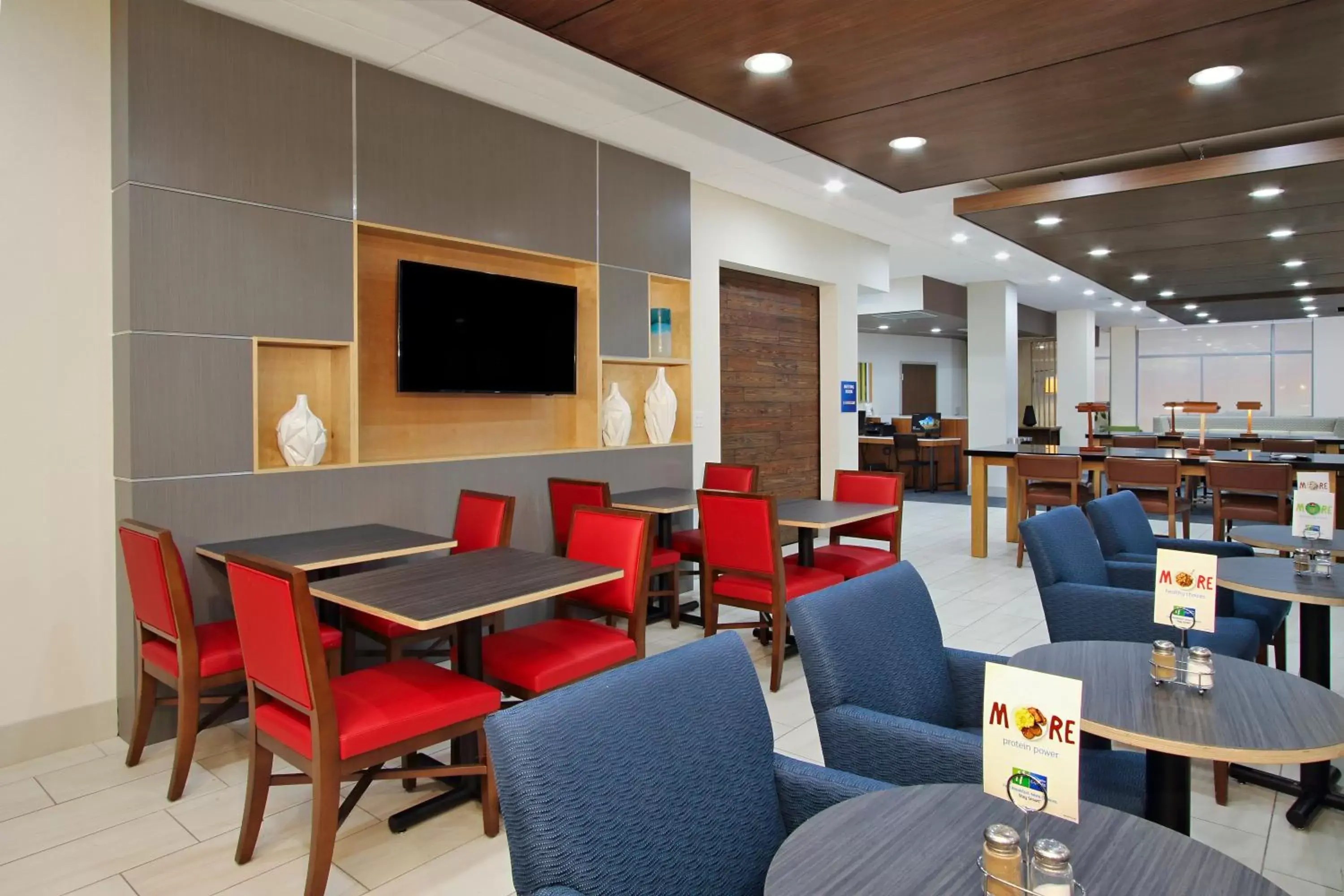 Restaurant/Places to Eat in Holiday Inn Express & Suites - Brookshire - Katy Freeway, an IHG Hotel