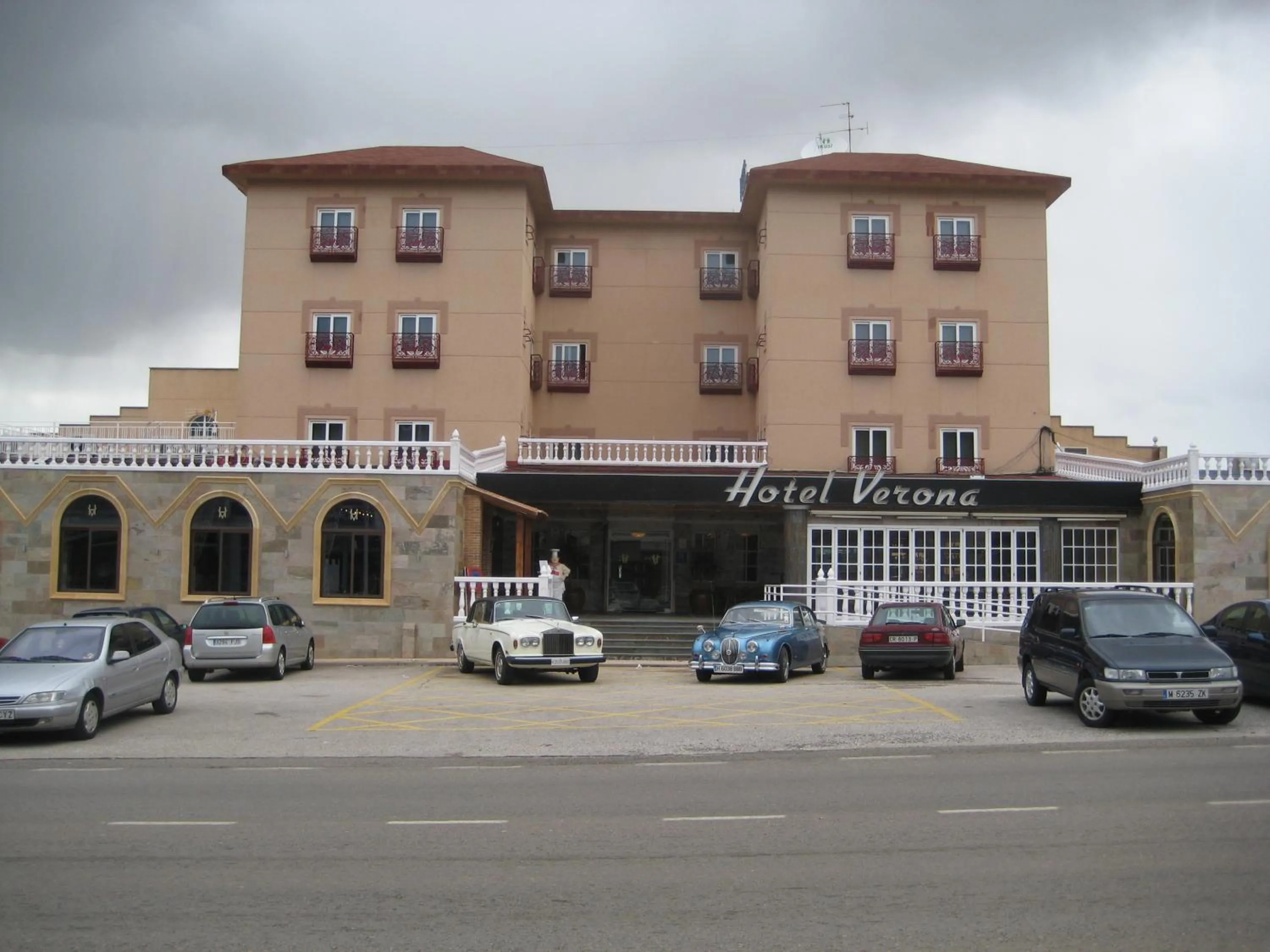 Facade/entrance in Hotel Verona