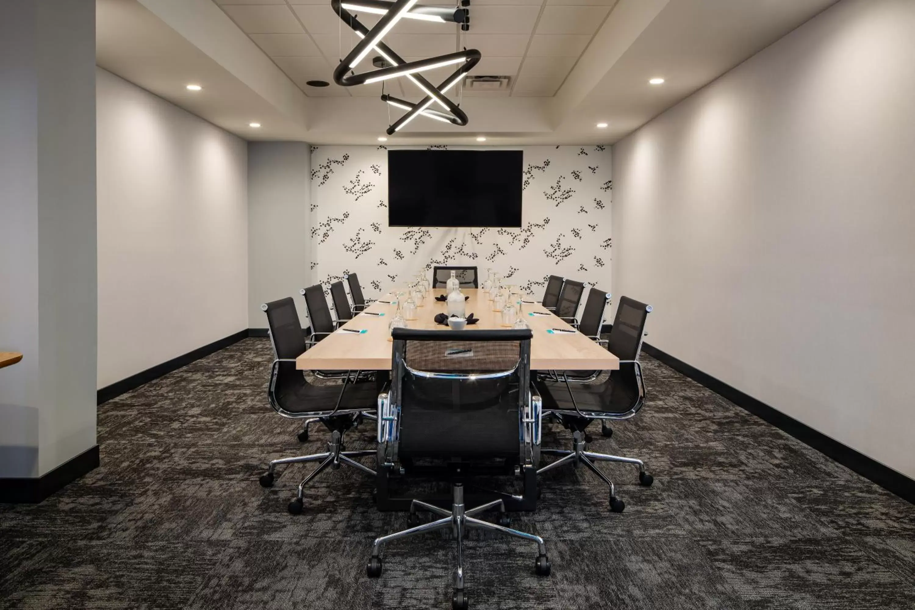 Meeting/conference room in Hotel Indigo Chattanooga - Downtown, an IHG Hotel