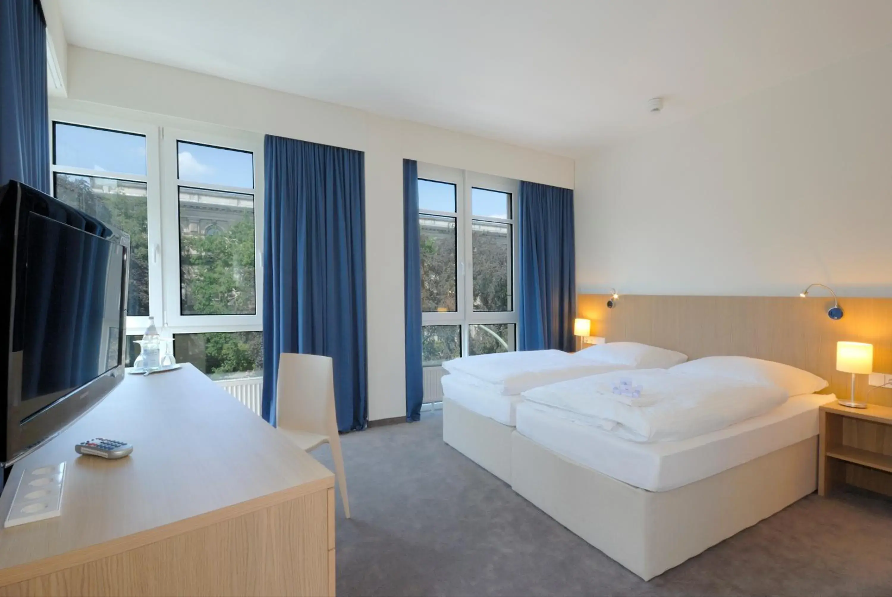 Bed in Hotel Berlin Mitte by Campanile Bed in Hotel Berlin Mitte by Campanile