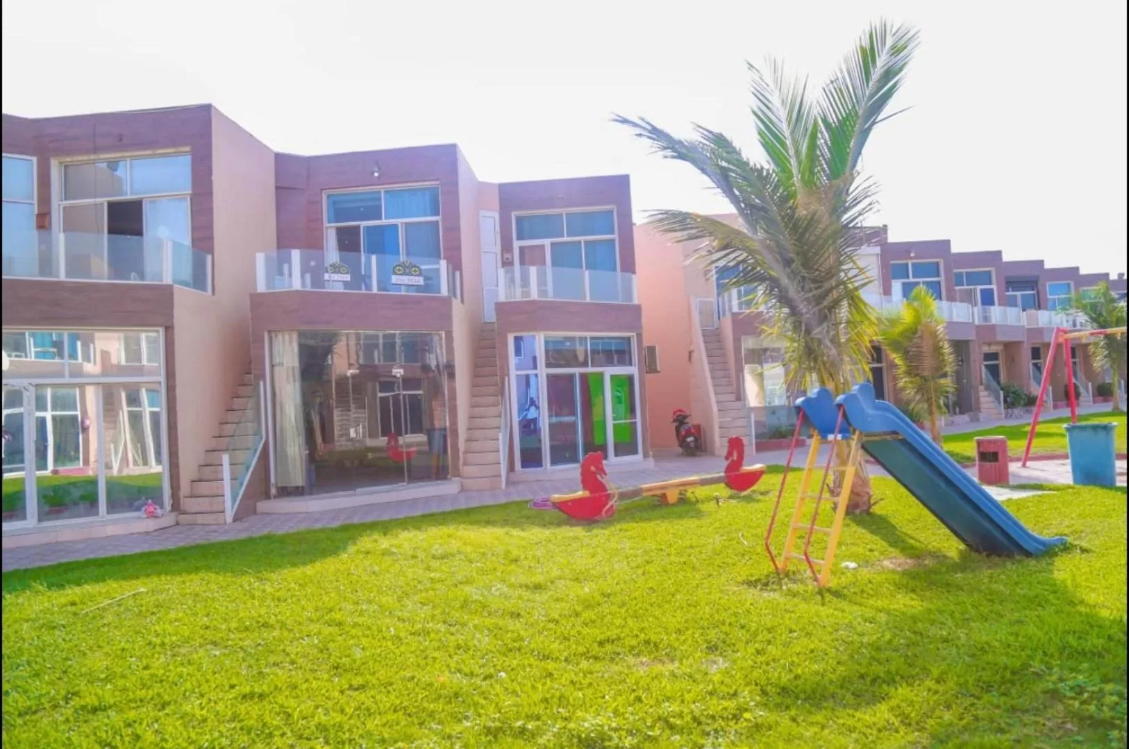 Property Building in Happiness Chalet 512