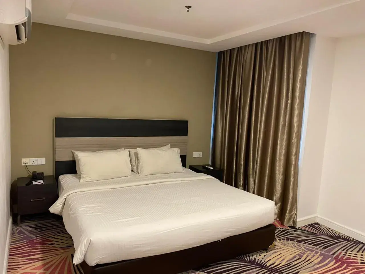 Bed in De Palma Hotel Shah Alam