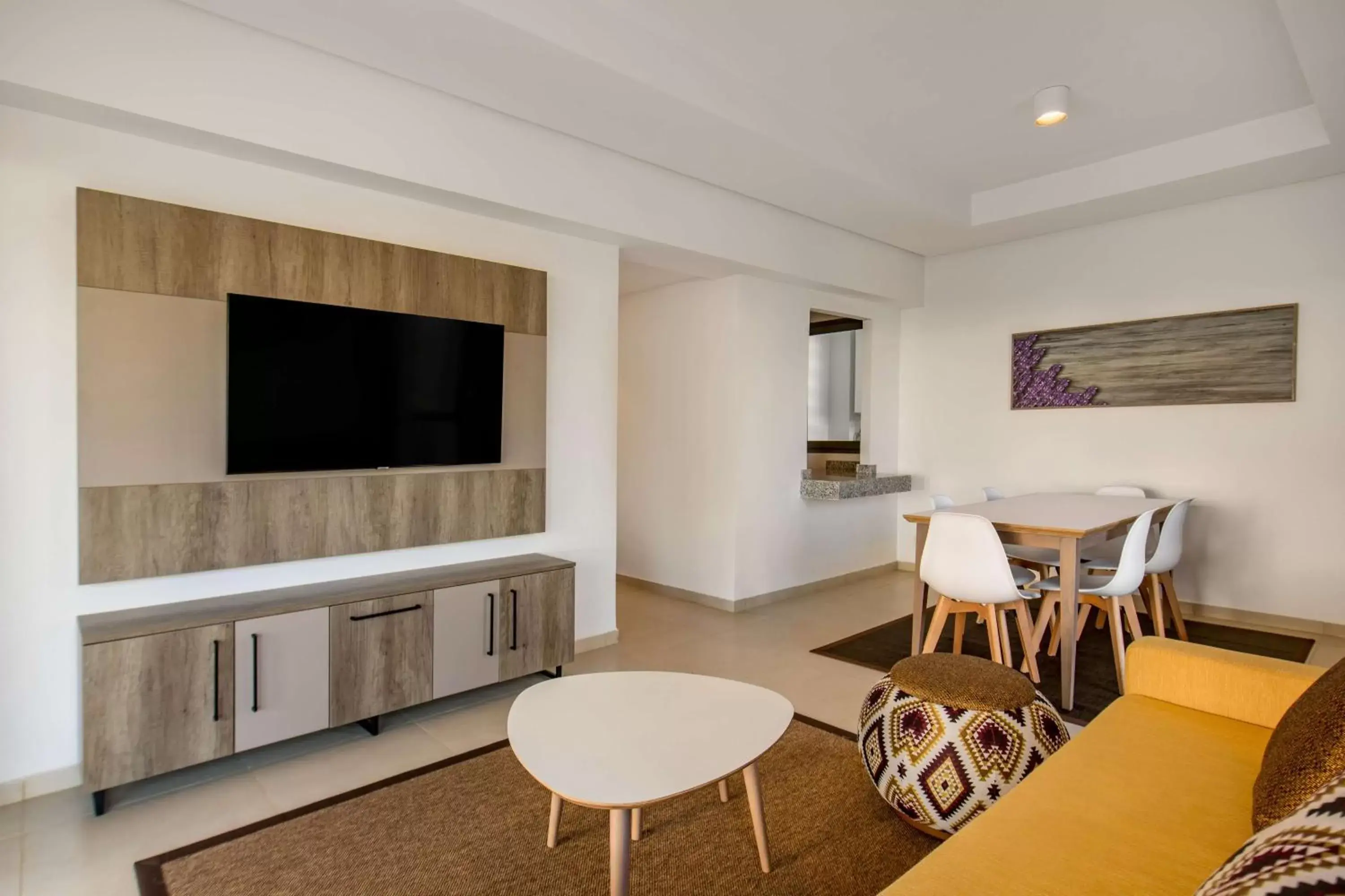 Photo of the whole room, TV/Entertainment Center in Radisson Blu Residences Al Hoceima