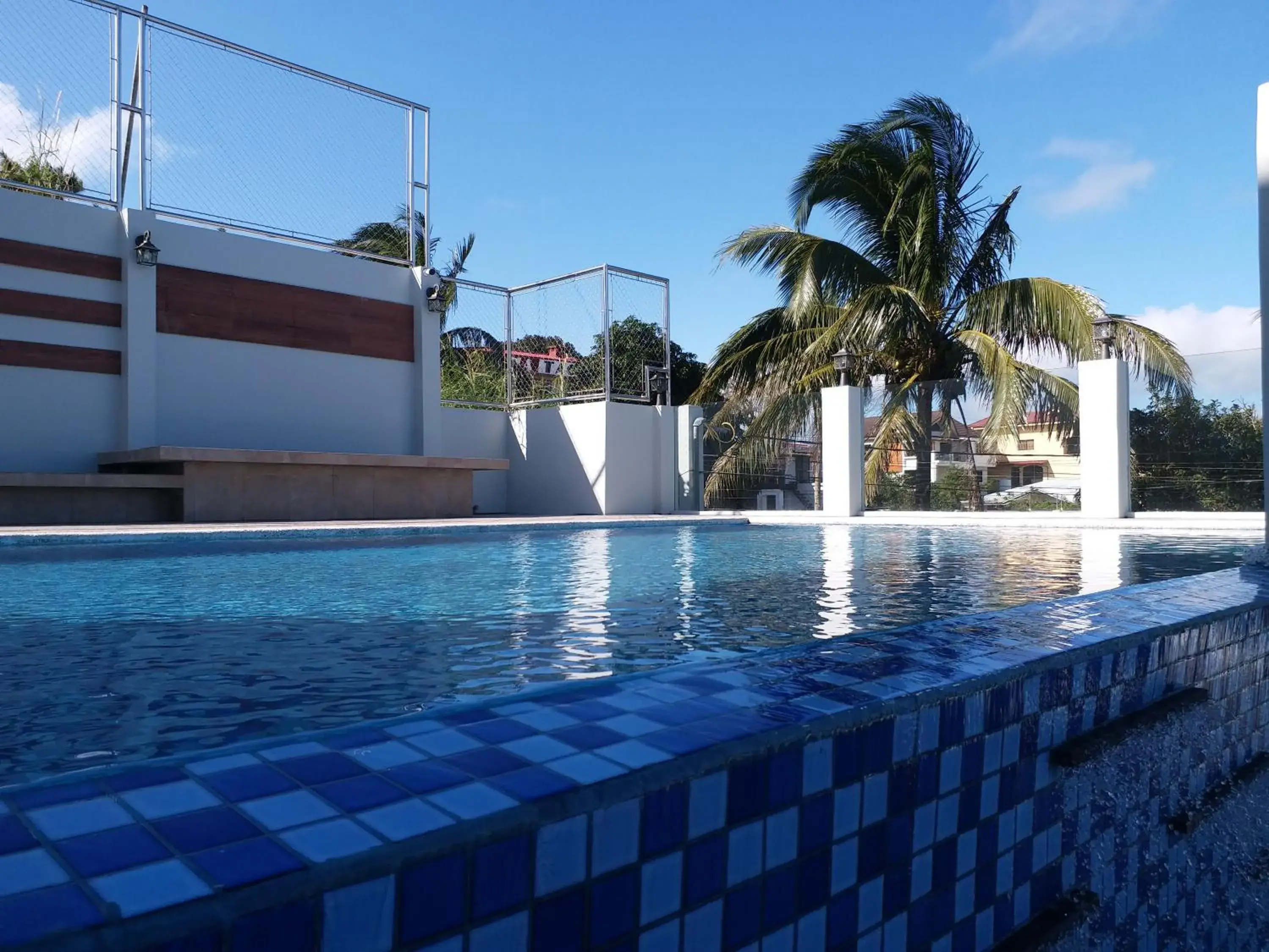 Swimming Pool in Lee Boutique Hotel Tagaytay