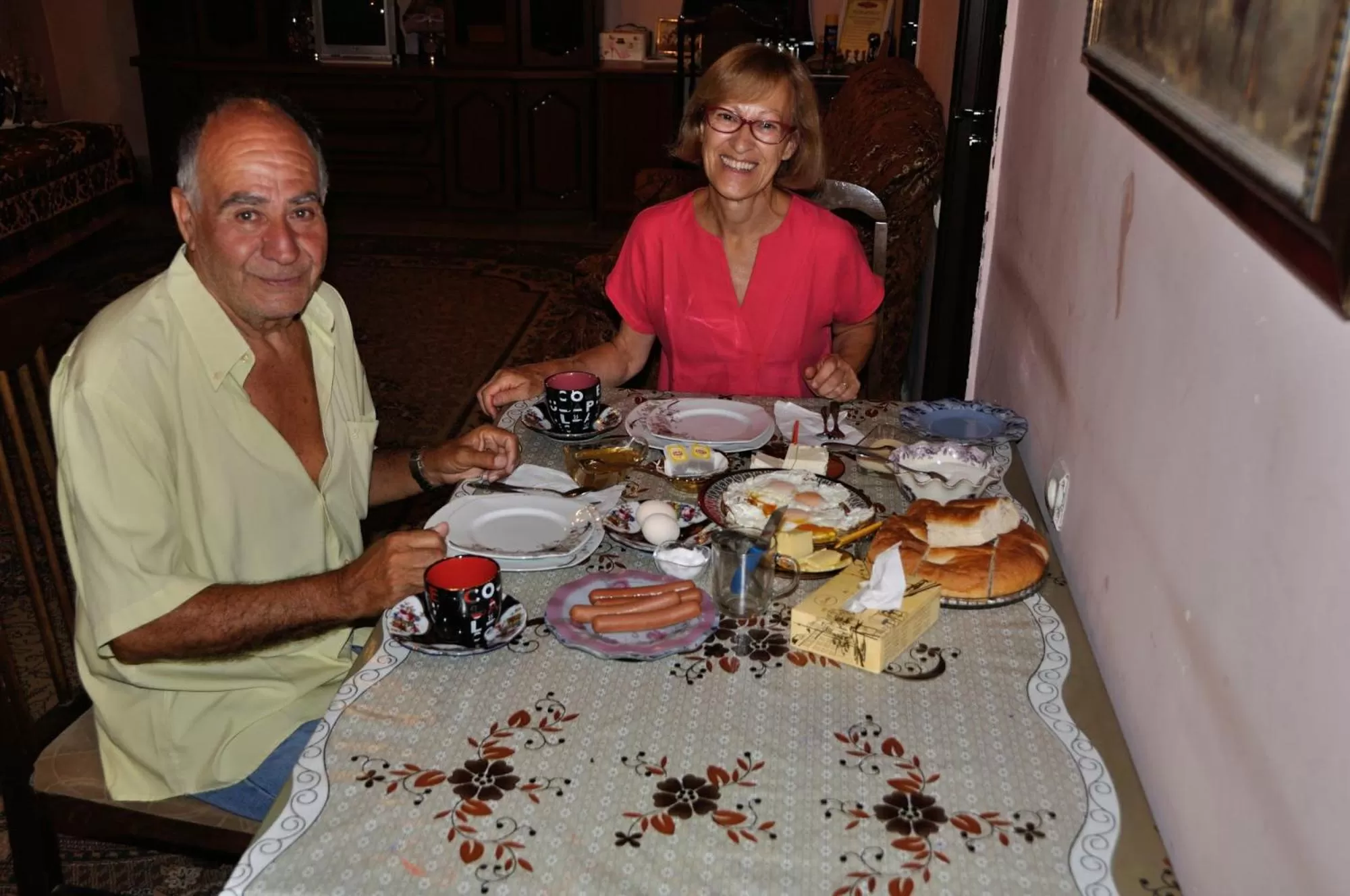 Breakfast in Karine B&B