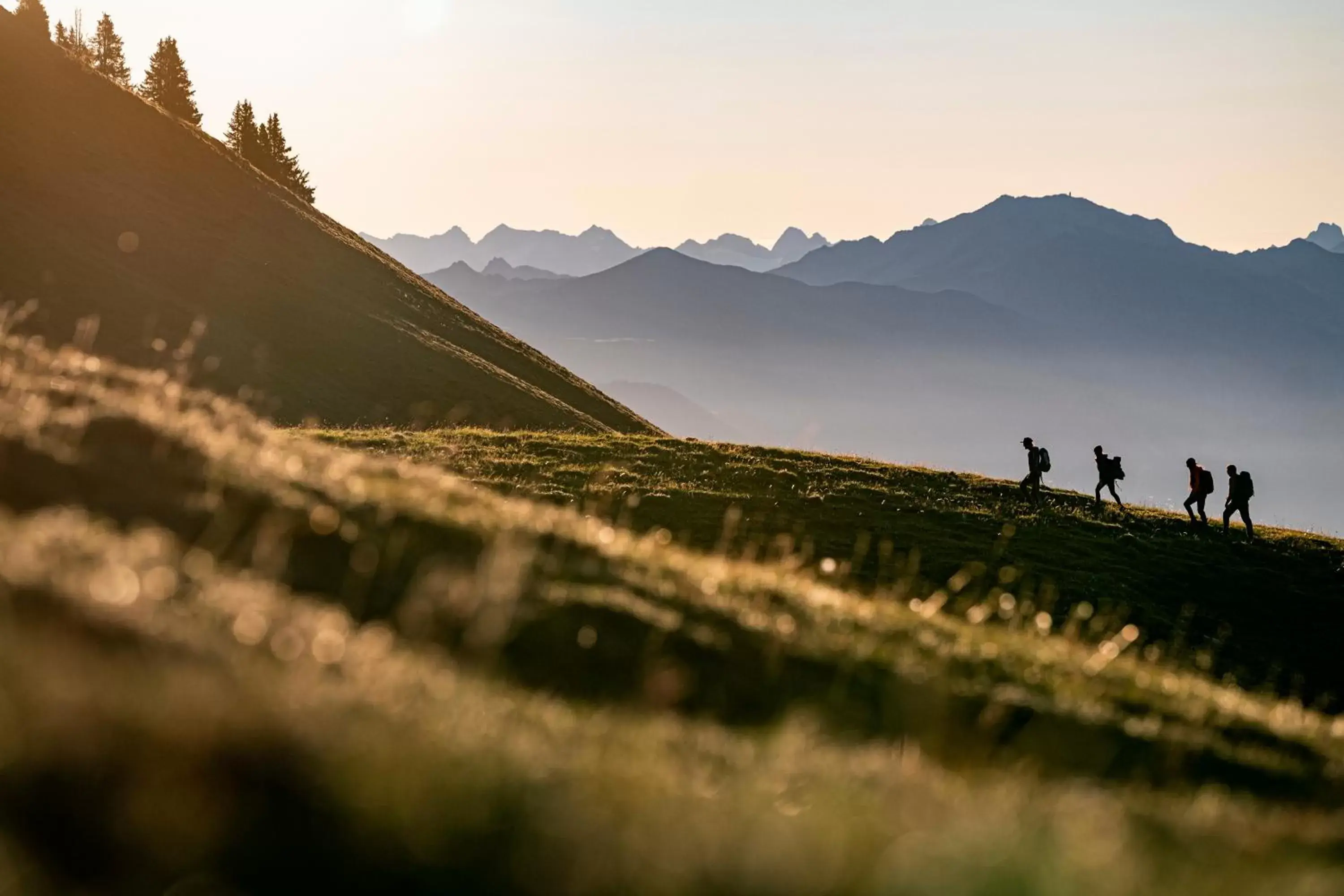 Hiking in Flem Mountain Lodge