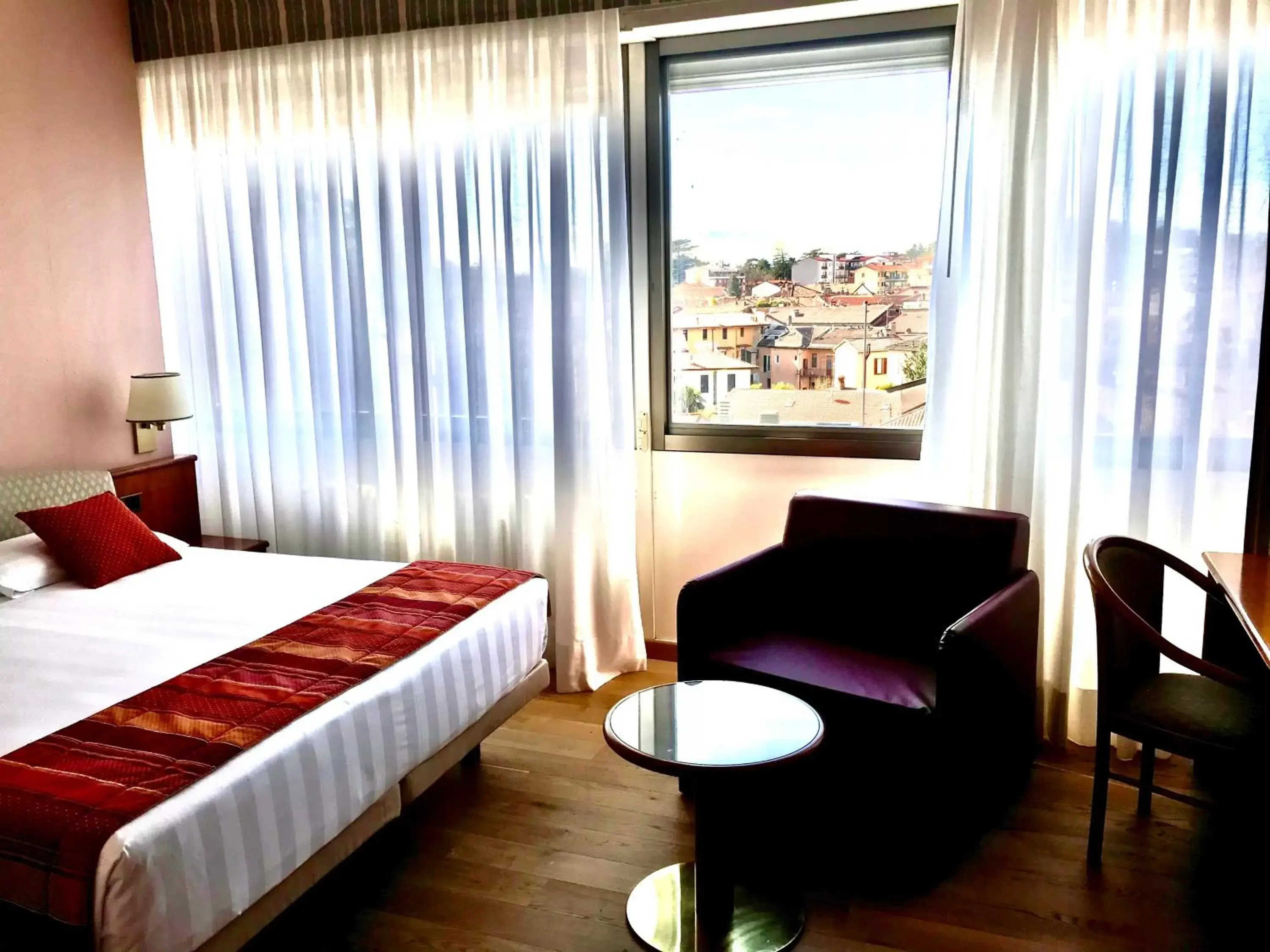 Crystal Hotel Varese