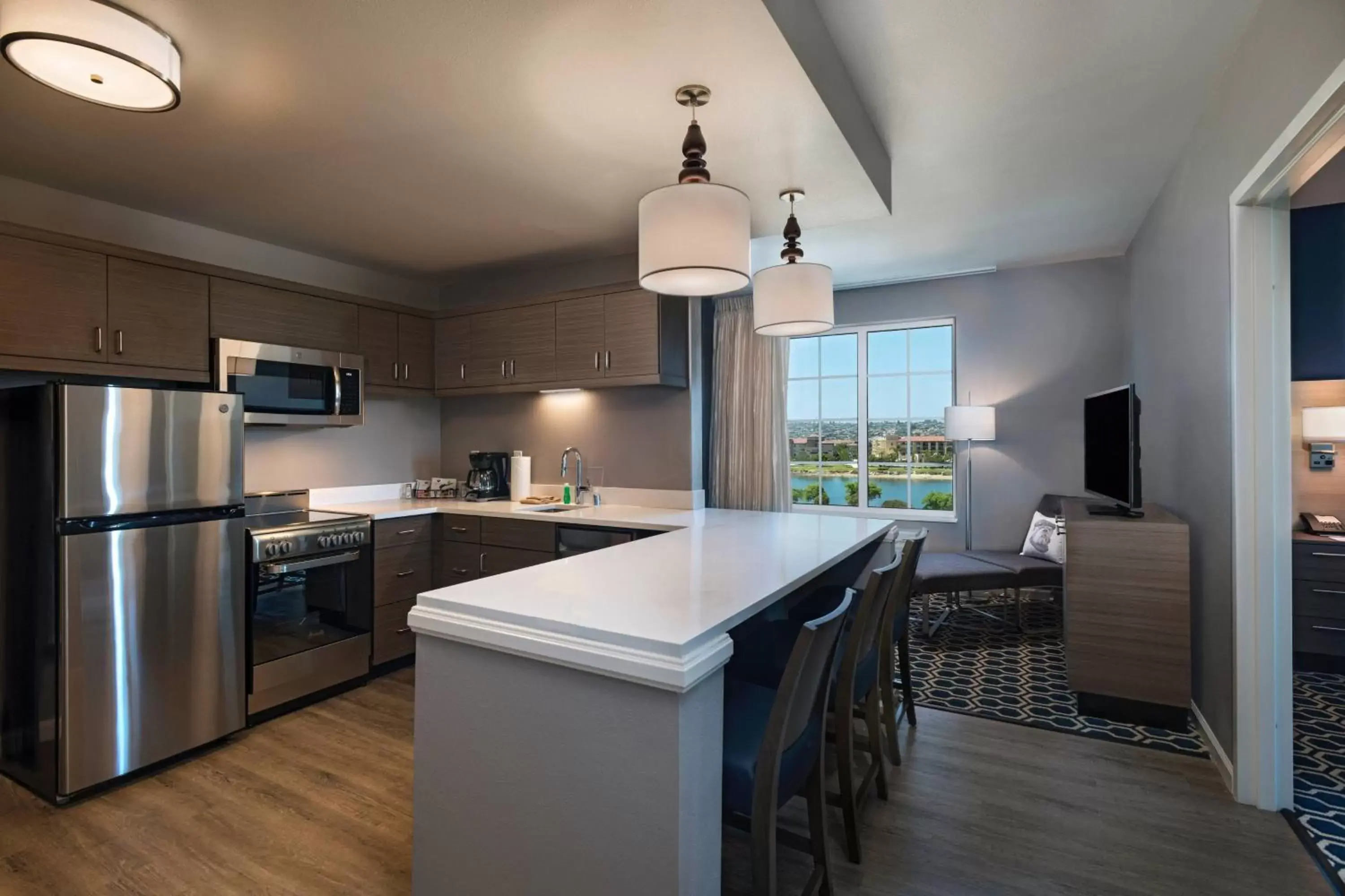 Bedroom, Kitchen/Kitchenette in TownePlace Suites by Marriott San Diego Airport/Liberty Station