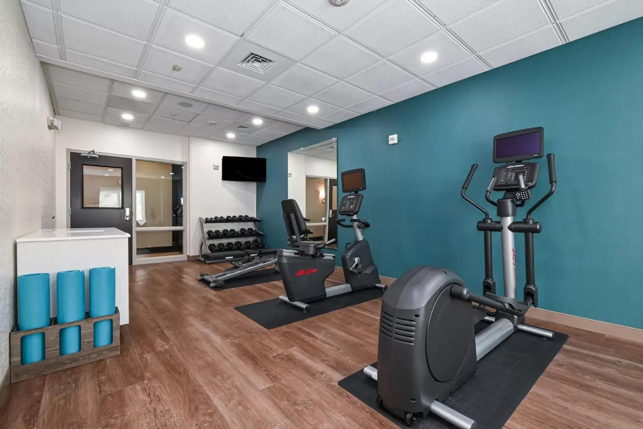 Property building, Fitness Center/Facilities in Holiday Inn Express Charlotte Southeast - Matthews, an IHG Hotel