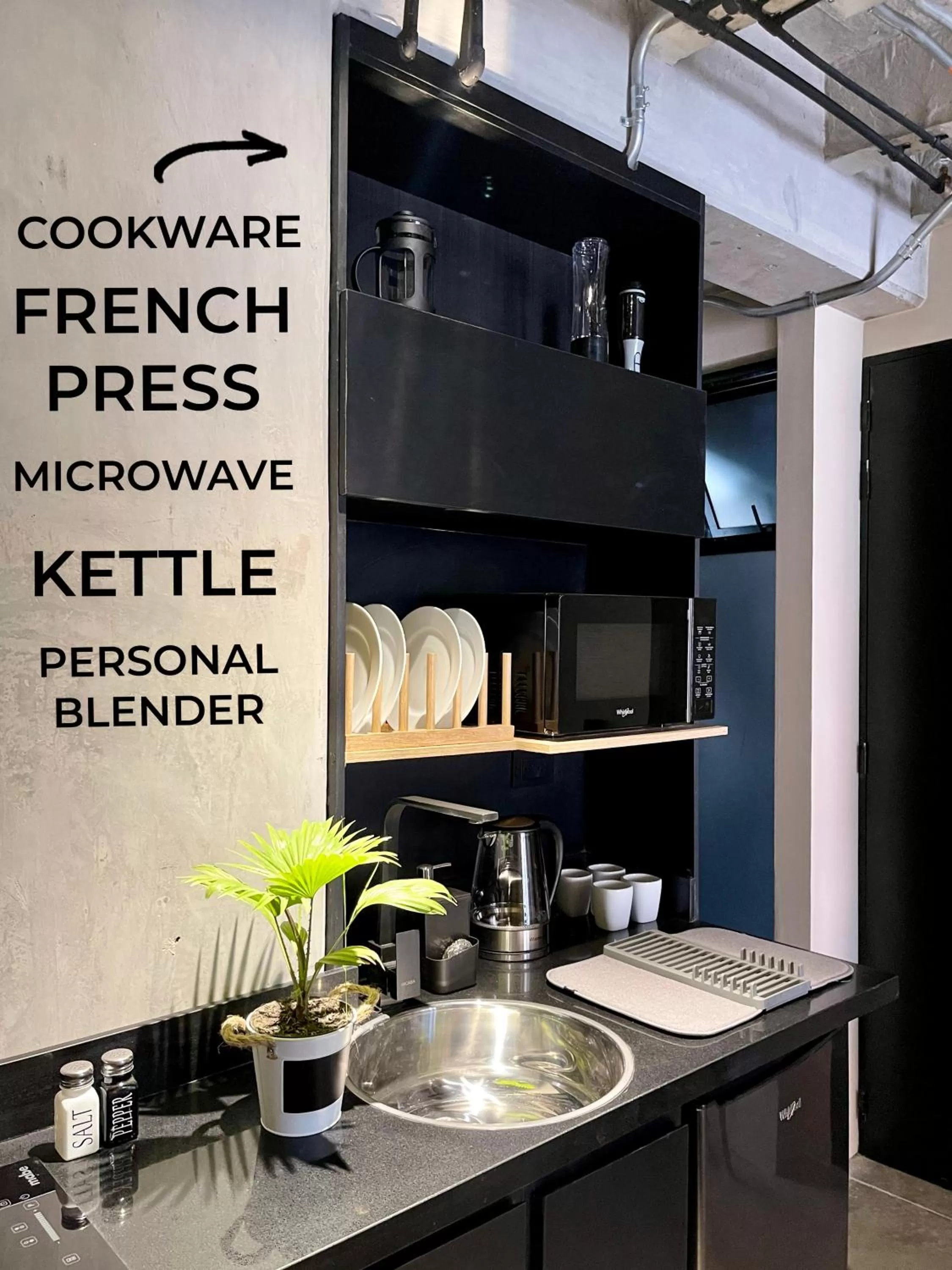 Coffee/tea facilities in Beminimal Hotel