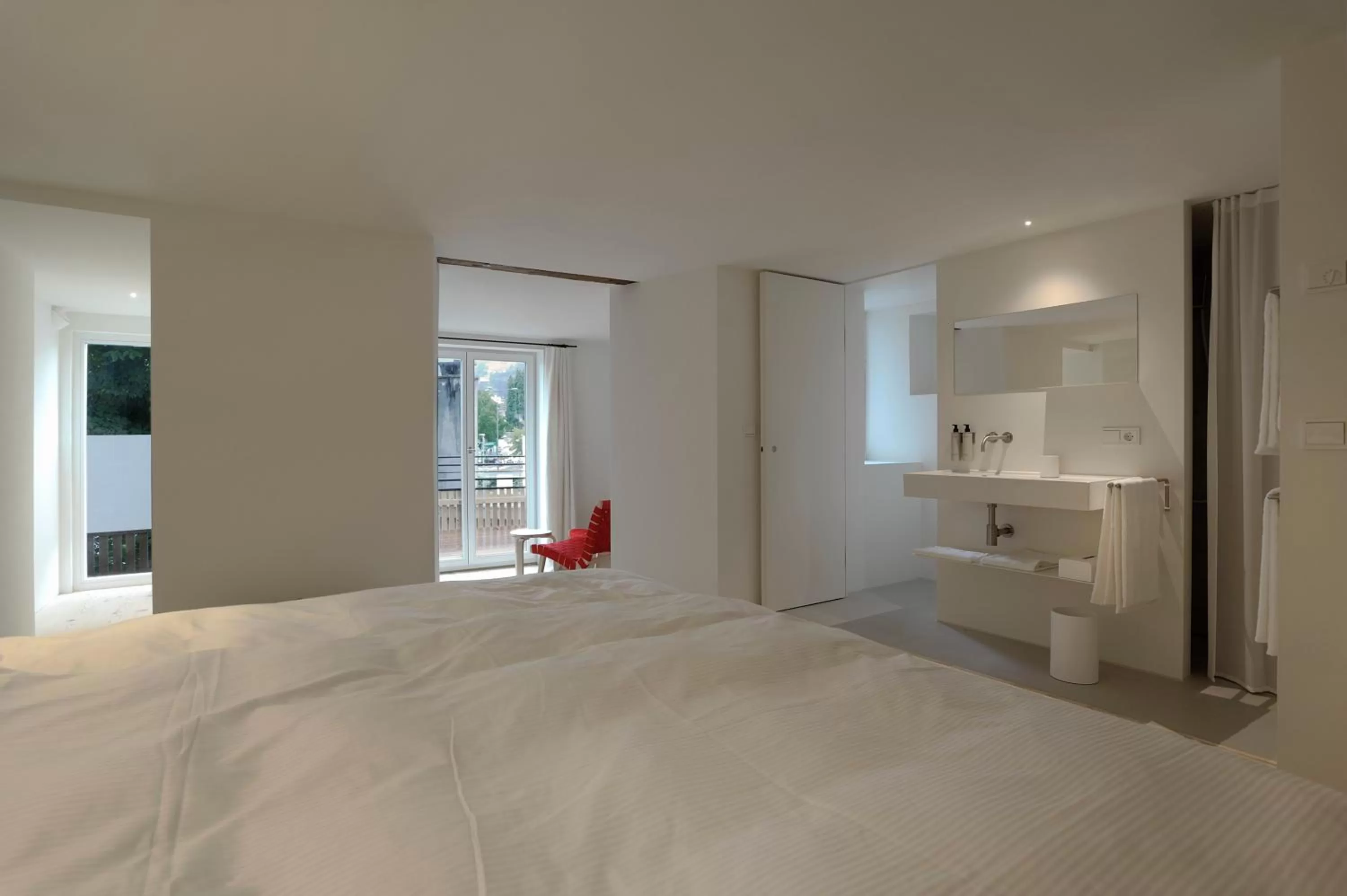 Photo of the whole room, Bed in BAR10ZIMMER