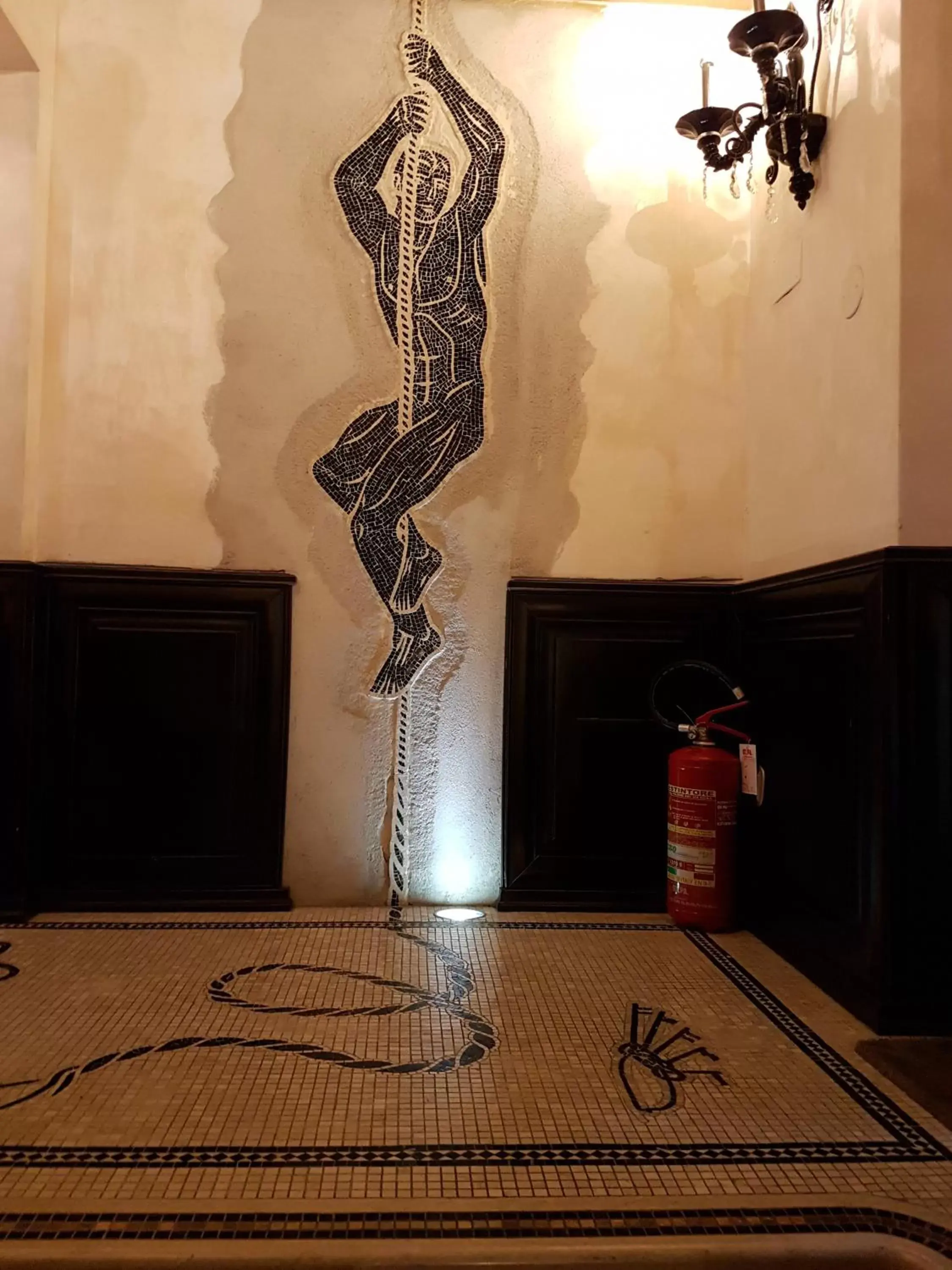 Decorative detail in Hotel Celio