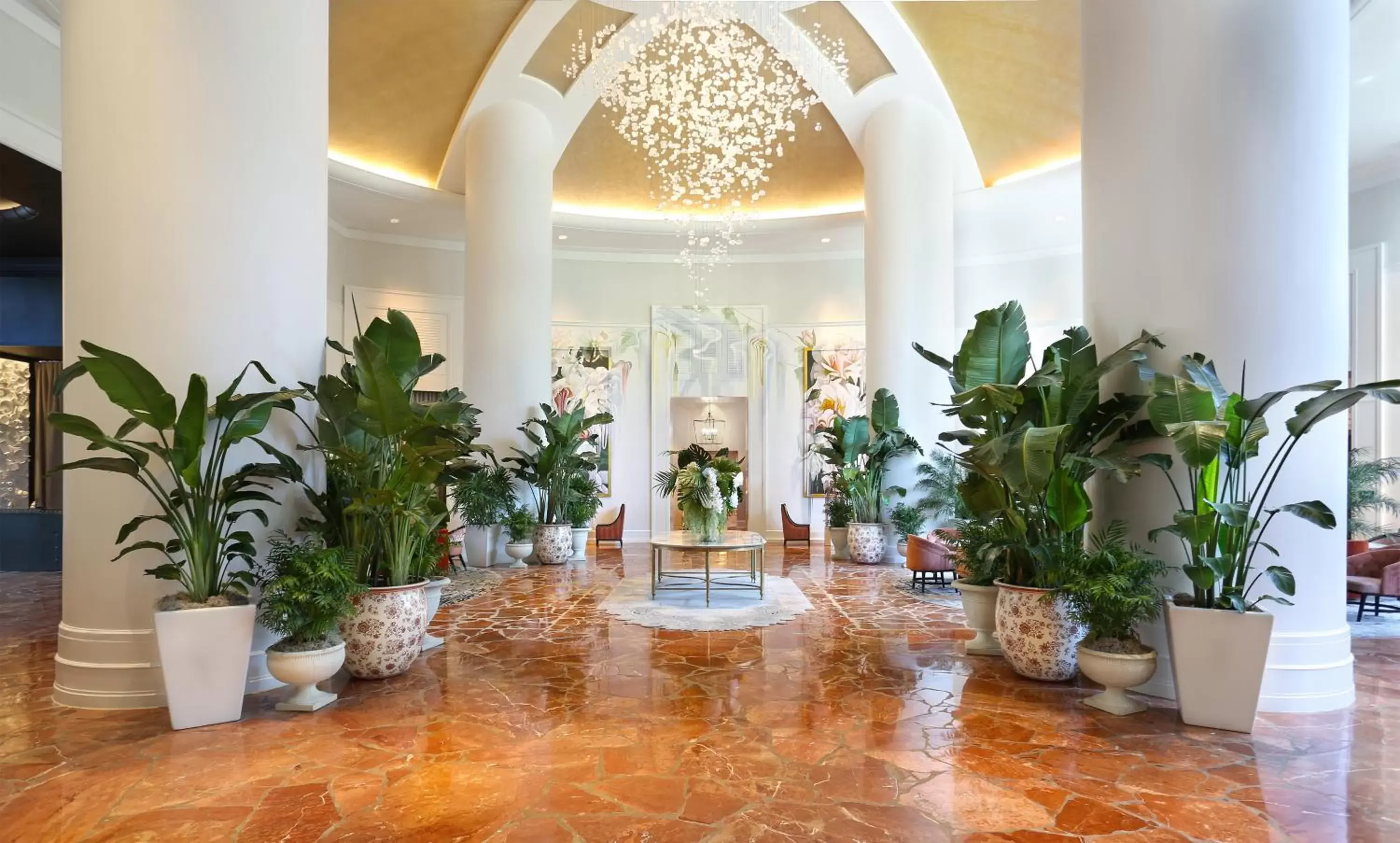 Lobby or reception in InterContinental Buckhead Atlanta, an IHG Hotel