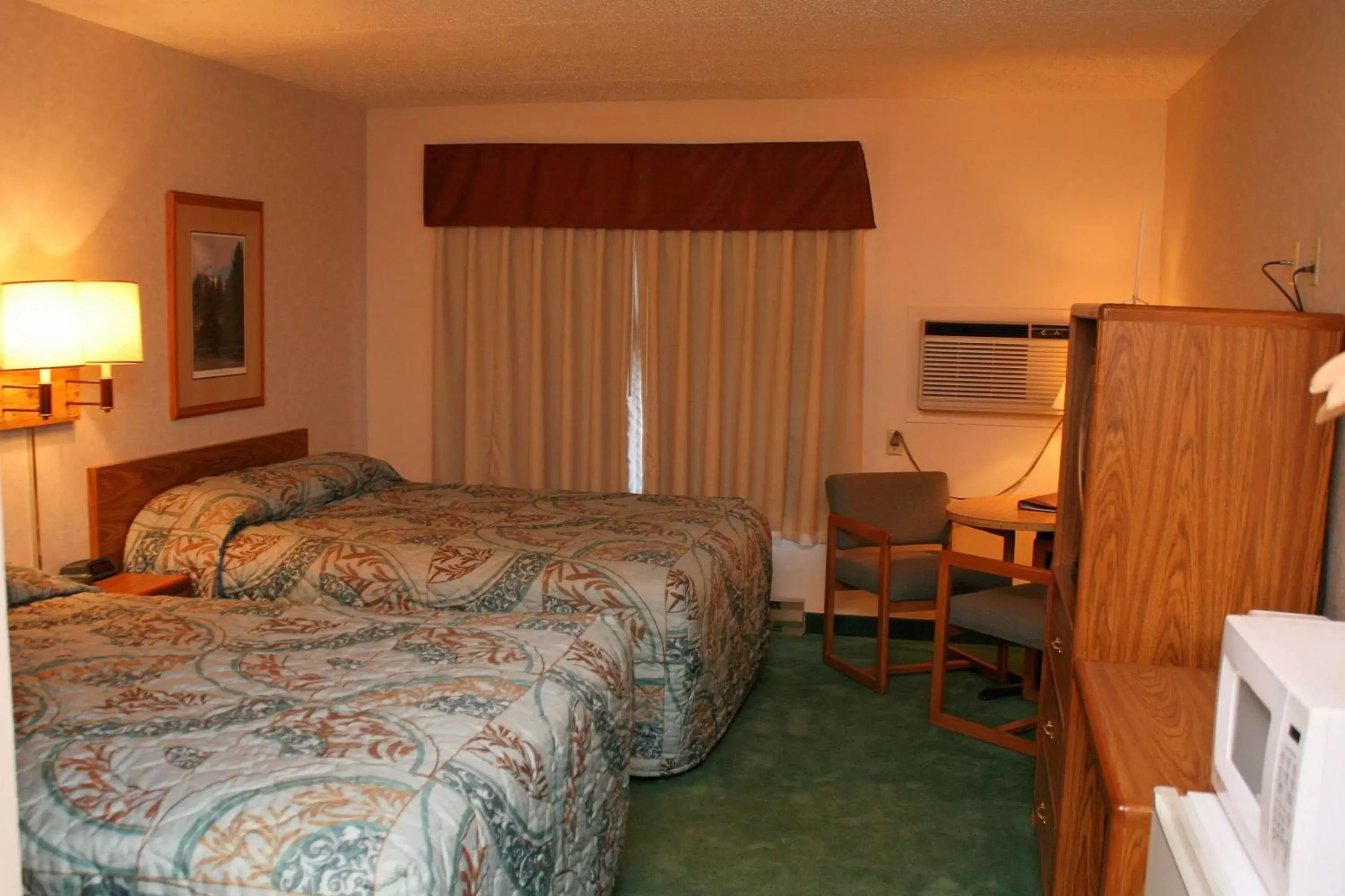 Queen Room with Two Queen Beds - Non-Smoking in Super 8 by Wyndham Rapid City