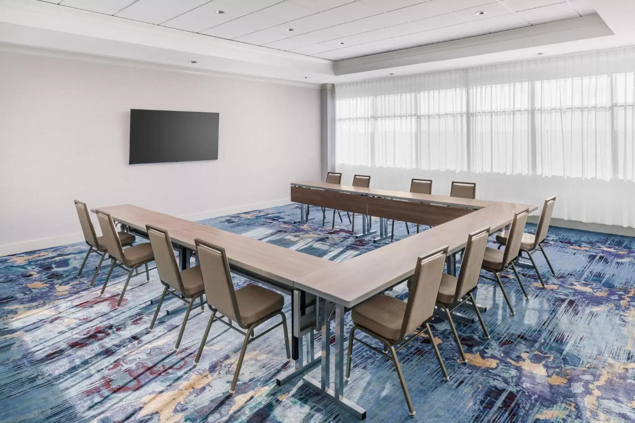 Meeting/conference room in Holiday Inn Resort Lumina on Wrightsville Beach, an IHG Hotel