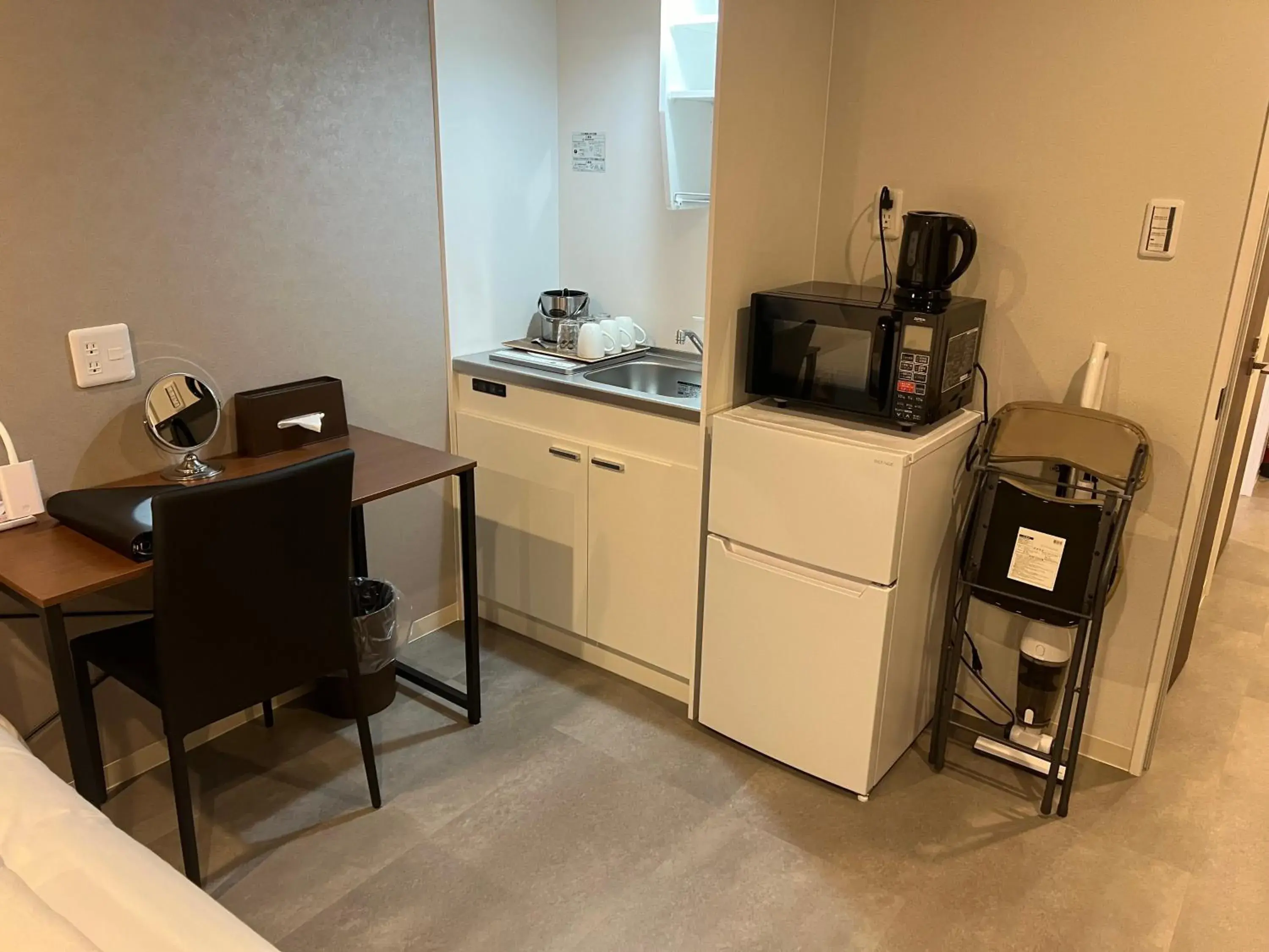 Coffee/Tea Facilities in Kariyushi COndominium Resort Naha Living Inn Asahibashiekimae Annex and Premier