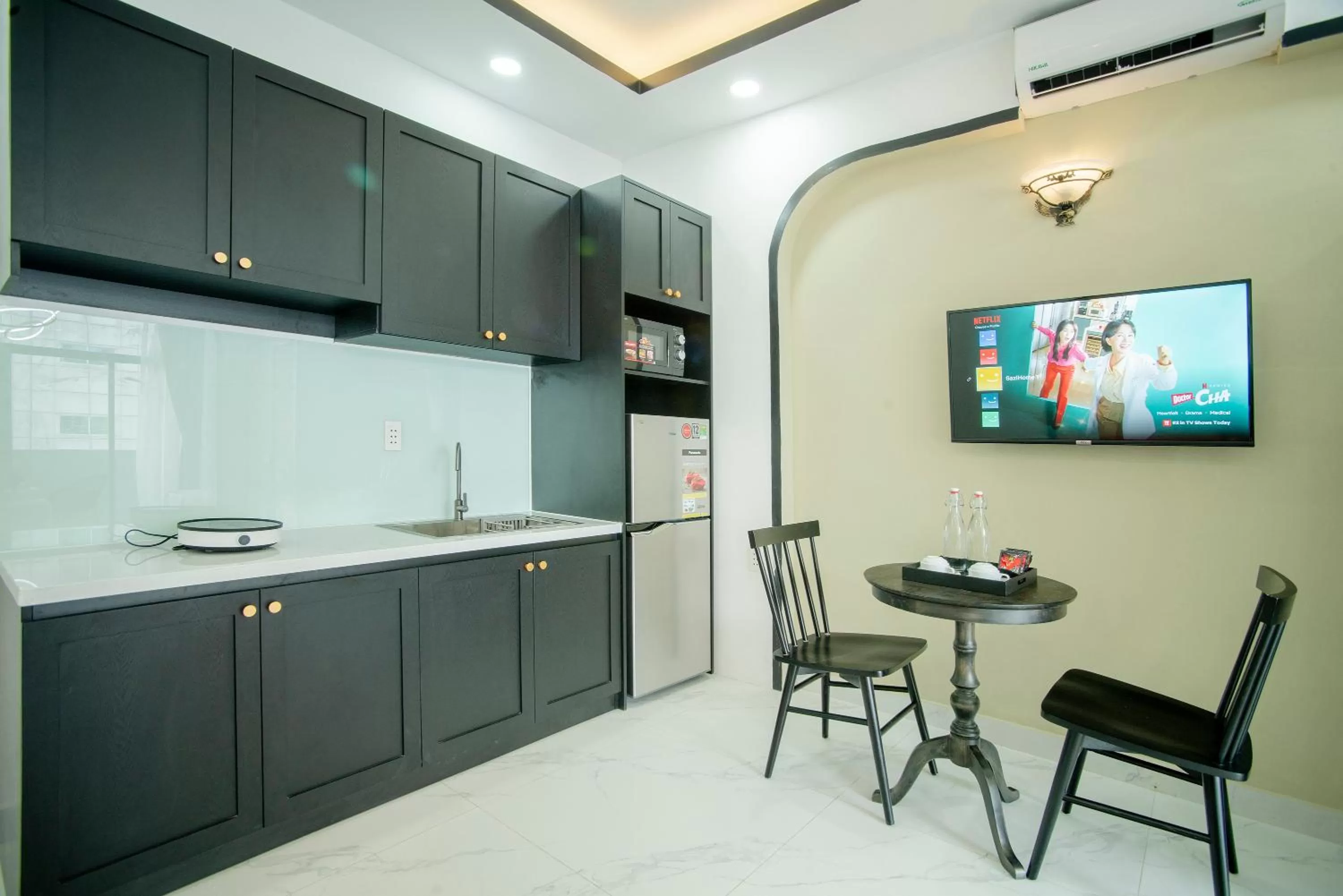 Dining area in SAZI BEN THANH Hotel HCM