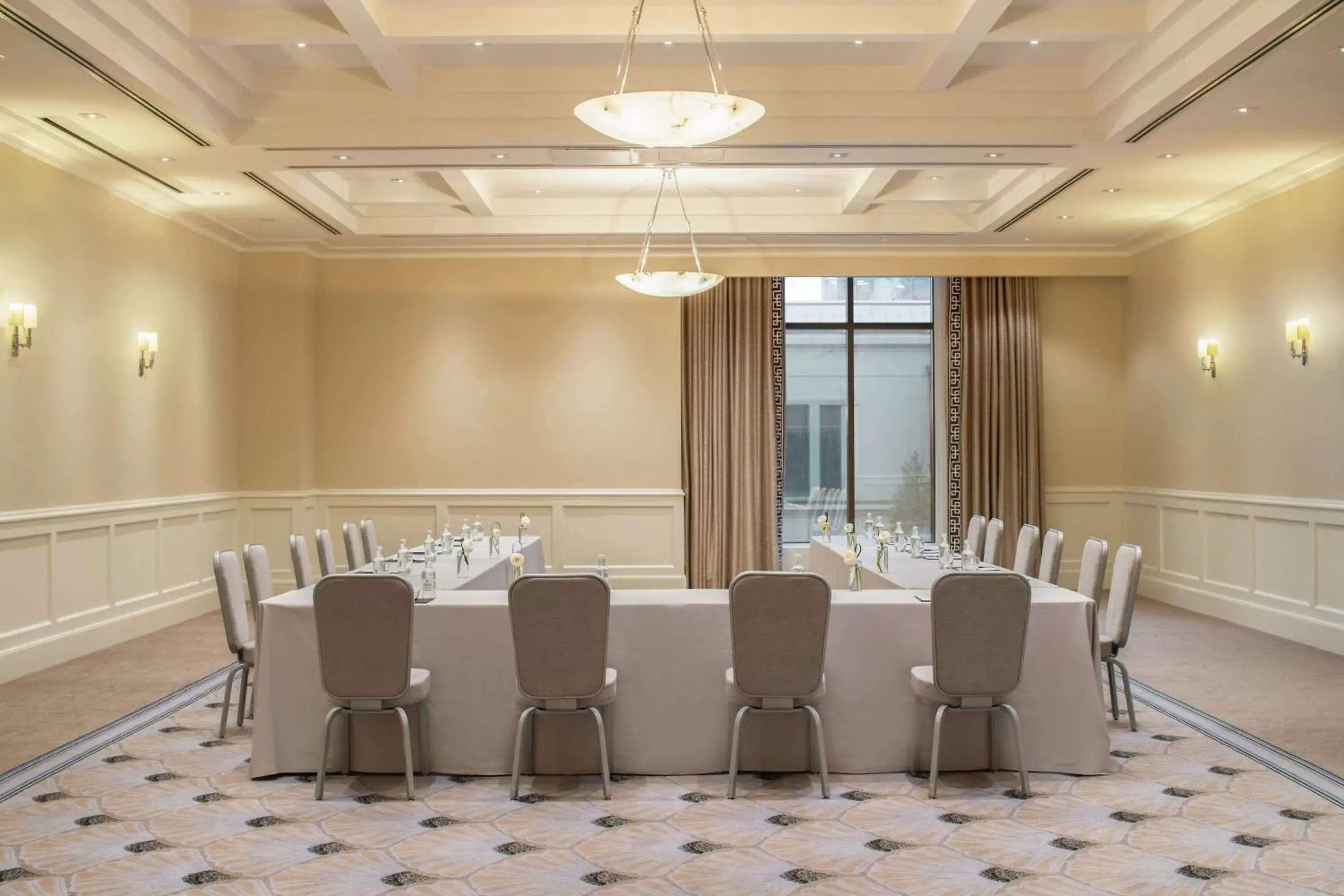 Meeting/conference room in Waldorf Astoria Atlanta Buckhead