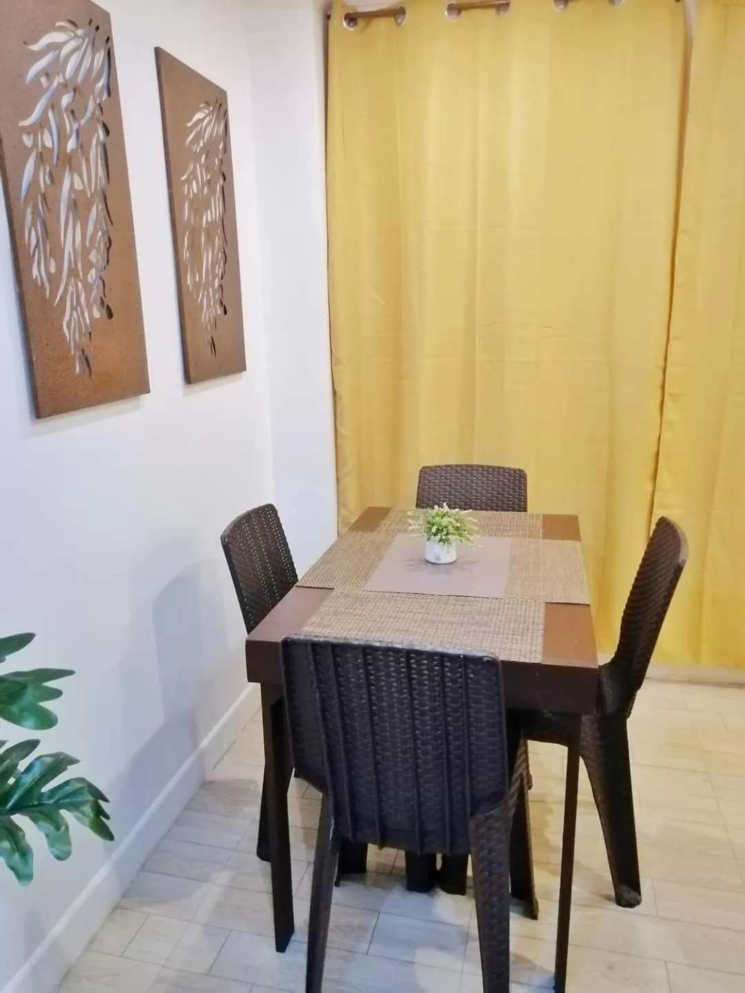 Dining area in VG Pension and Residences