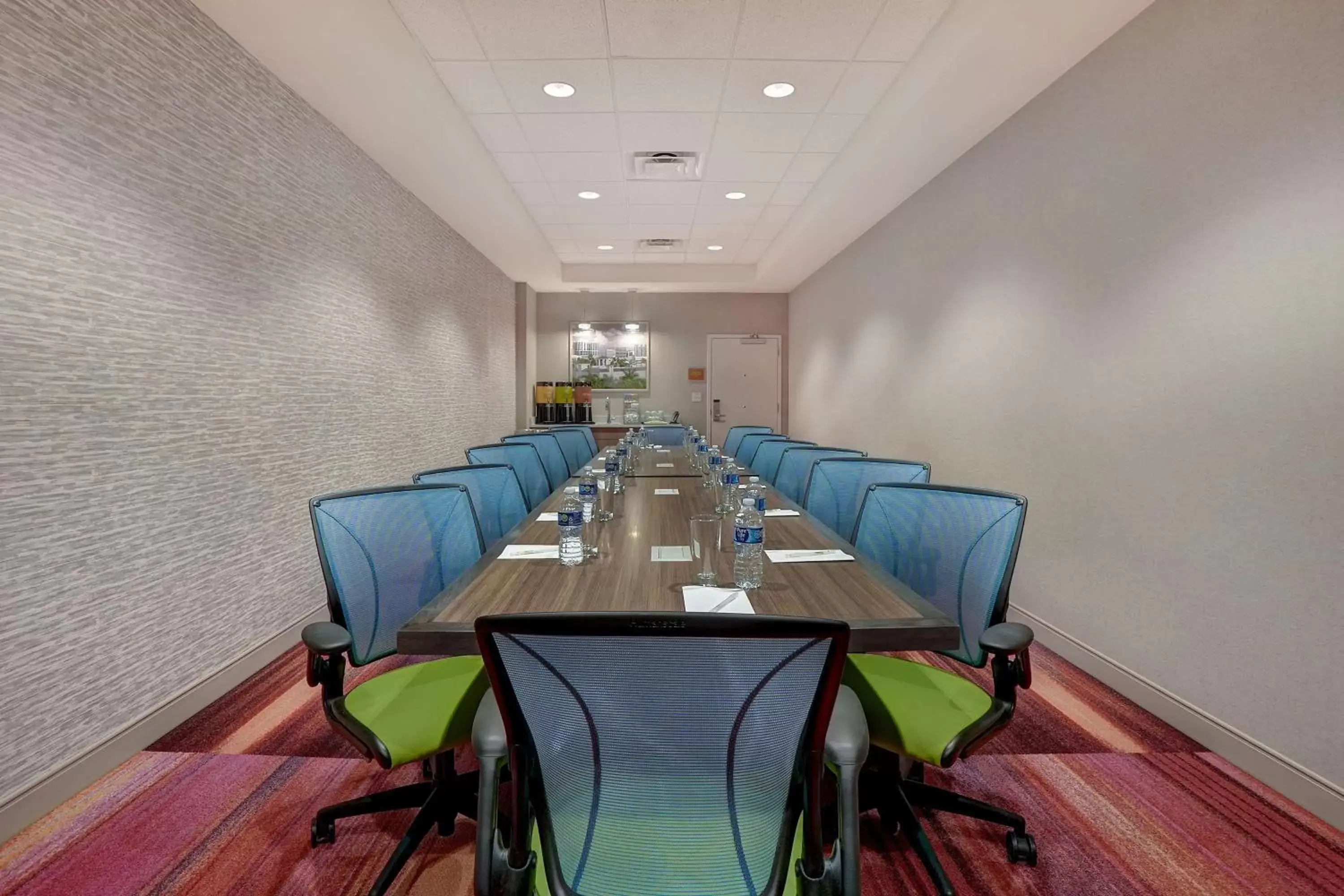 Meeting/conference room in Home2 Suites By Hilton Lakewood Ranch
