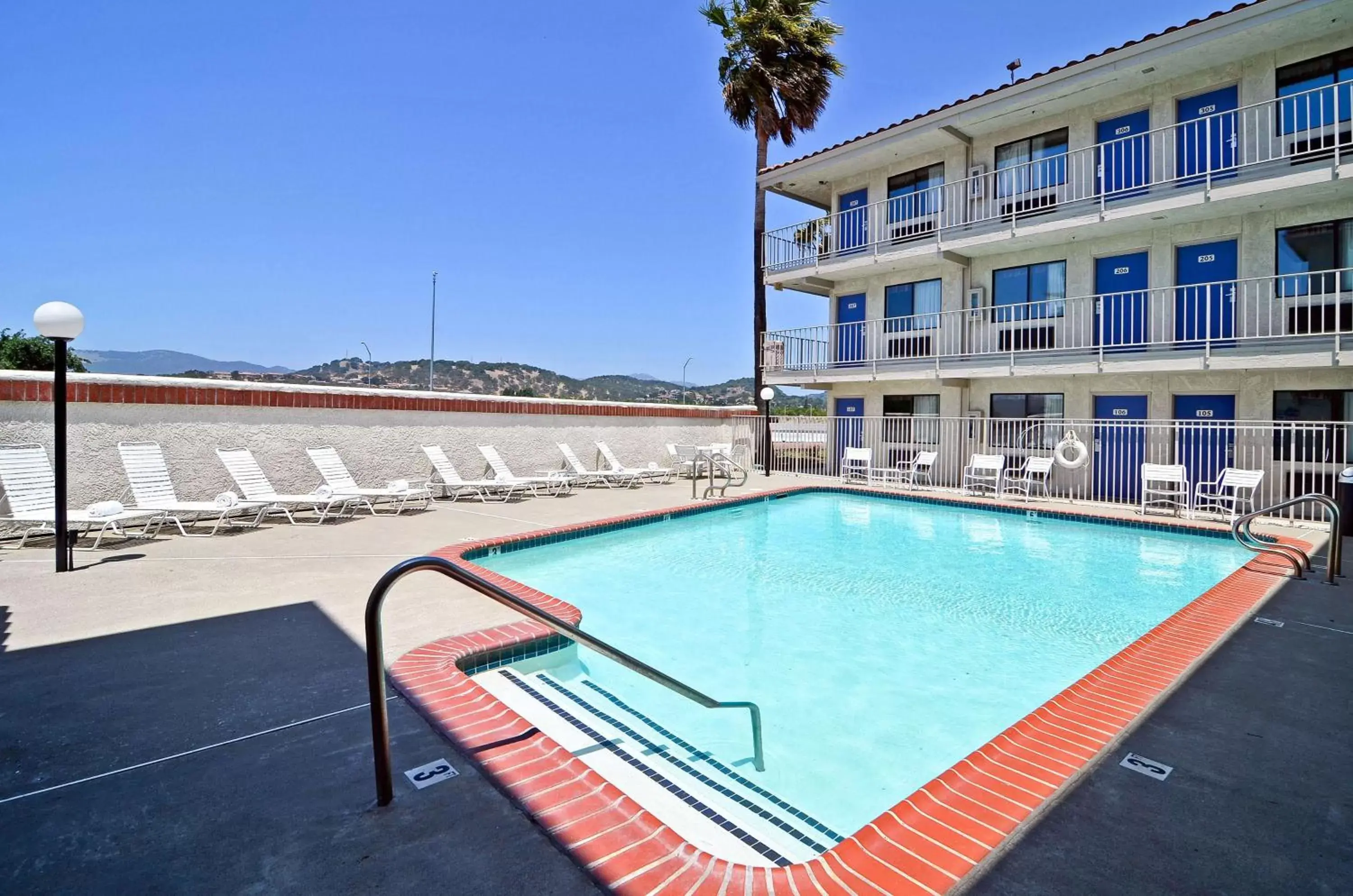 Pool view, Swimming Pool in Motel 6-Fairfield, CA - Napa Valley