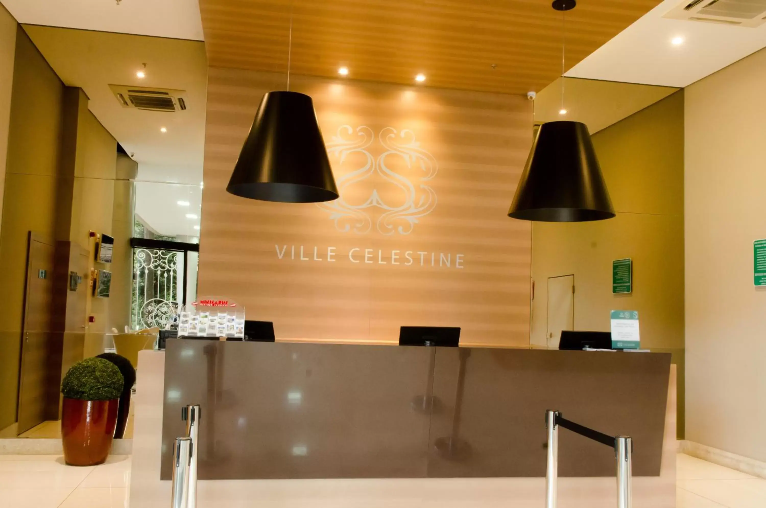 Lobby or reception in Ville Celestine Condo Hotel e Eventos