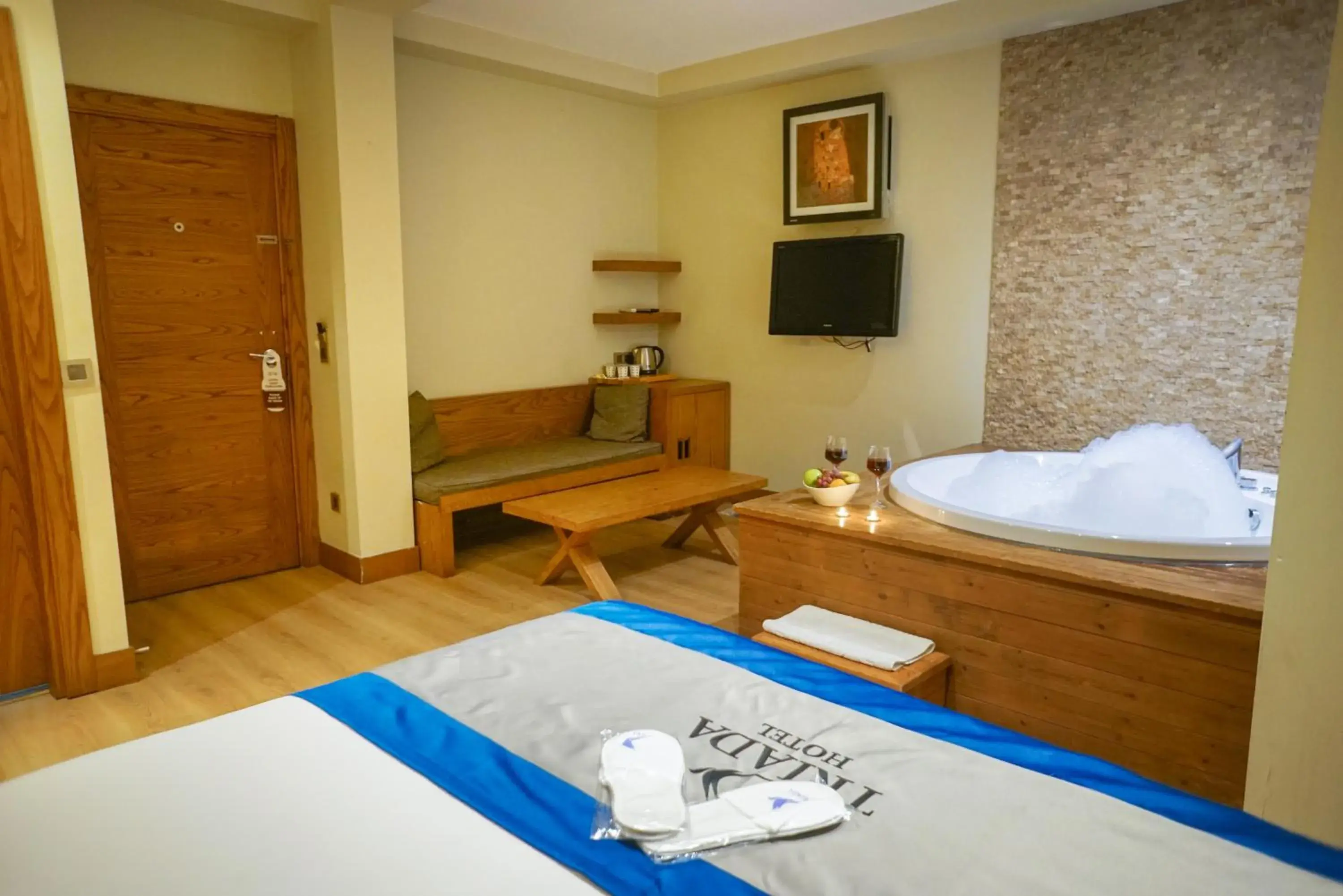 Massage in Triada Hotel Taksim