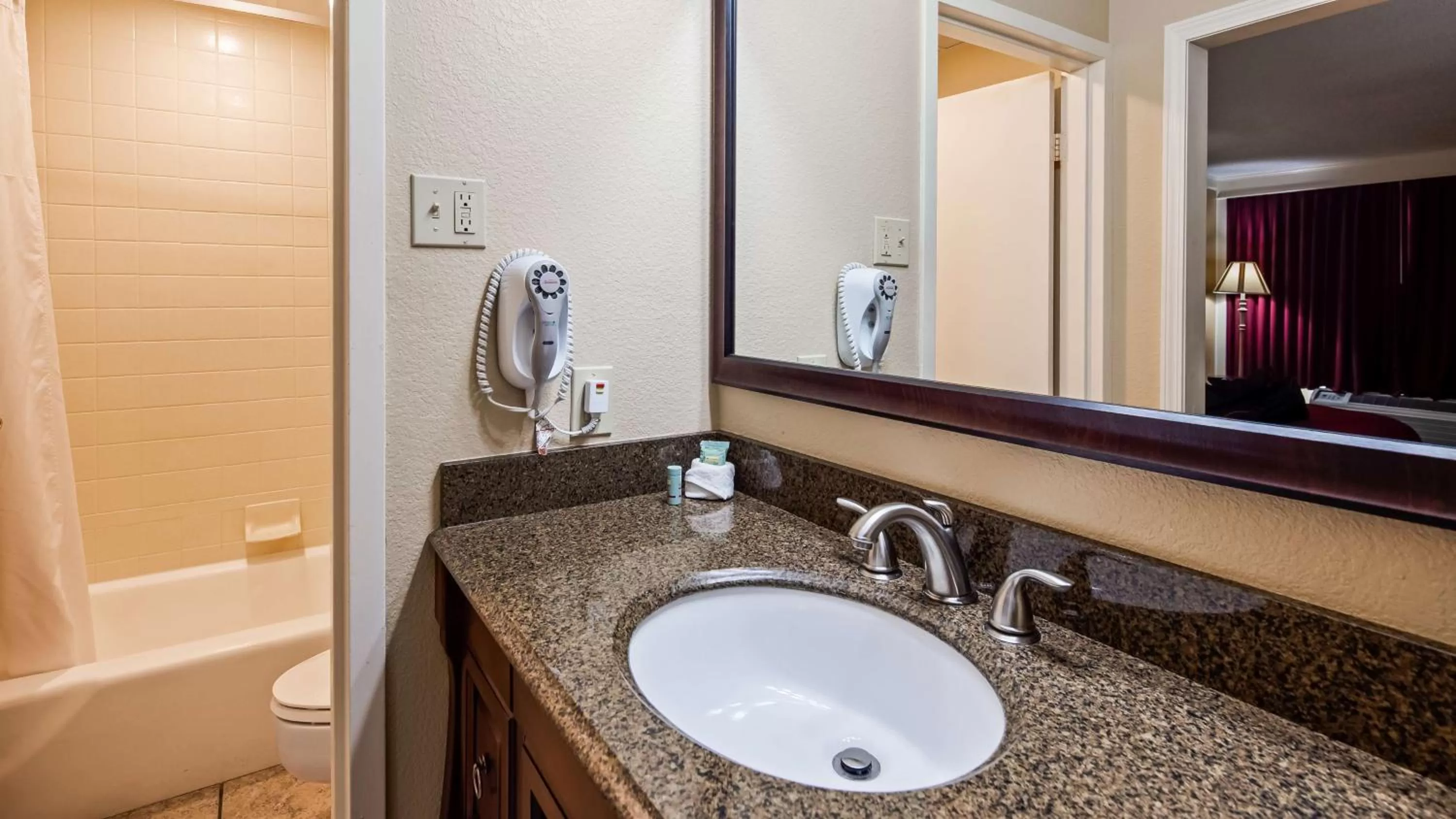 Bathroom in Osage Creek Lodge