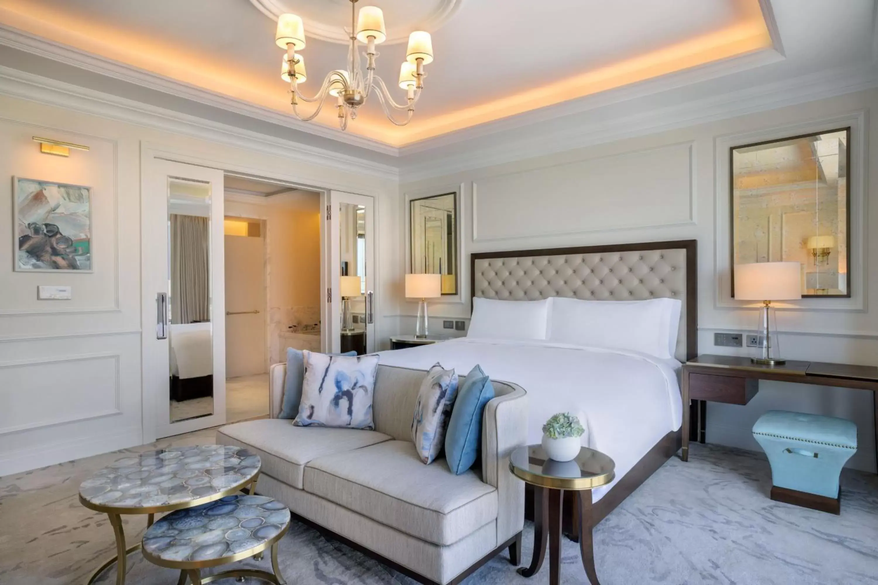 Photo of the whole room, Bed in The Ritz-Carlton, Amman