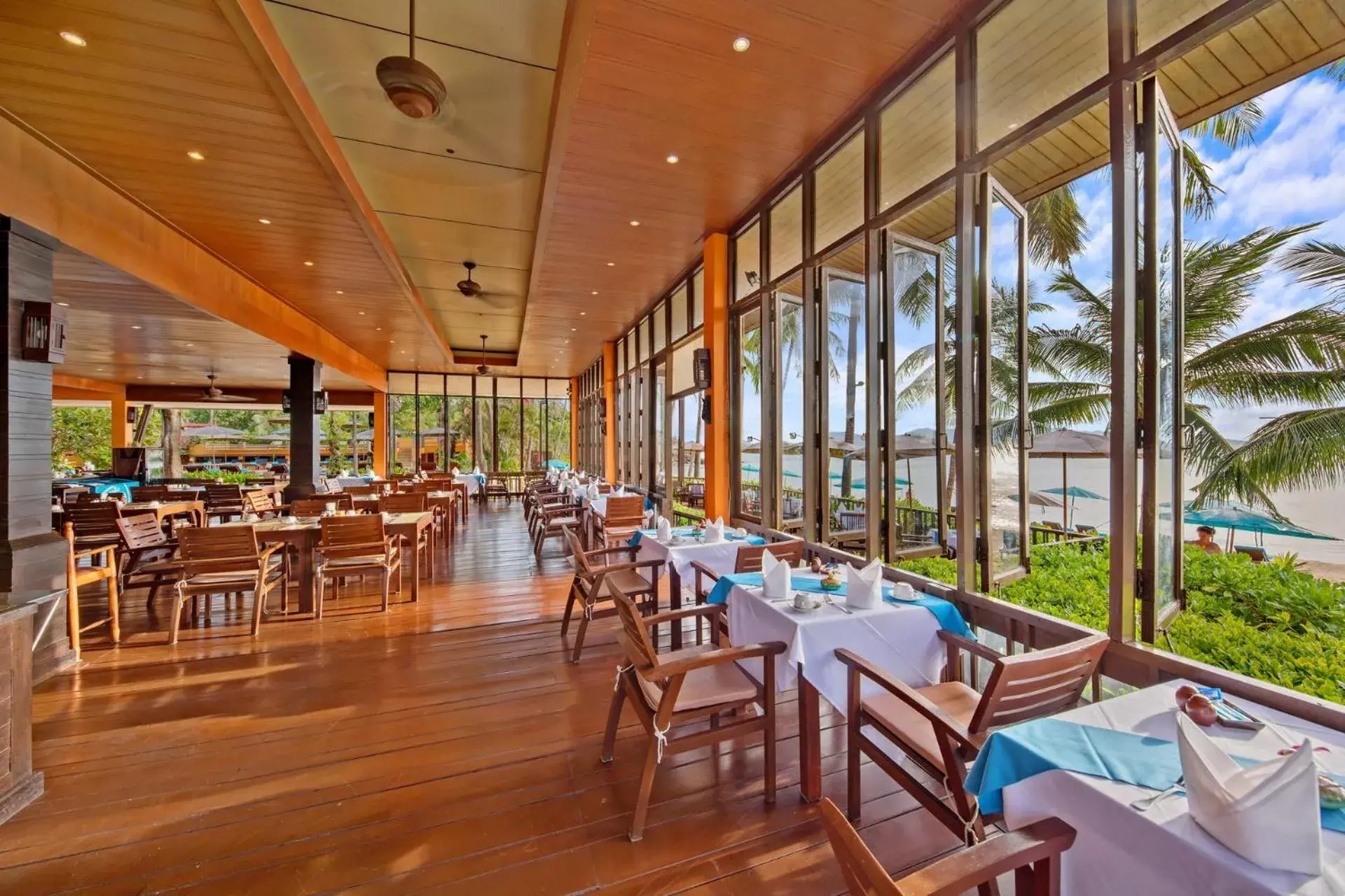 Restaurant/Places to Eat in Pinnacle Samui Resort SHA Plus