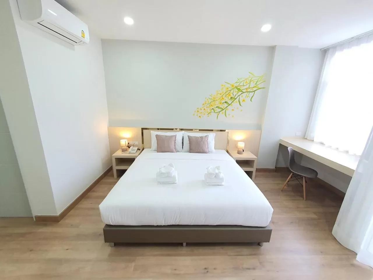 Bedroom, Bed in Lueangchan Orchid Hotel