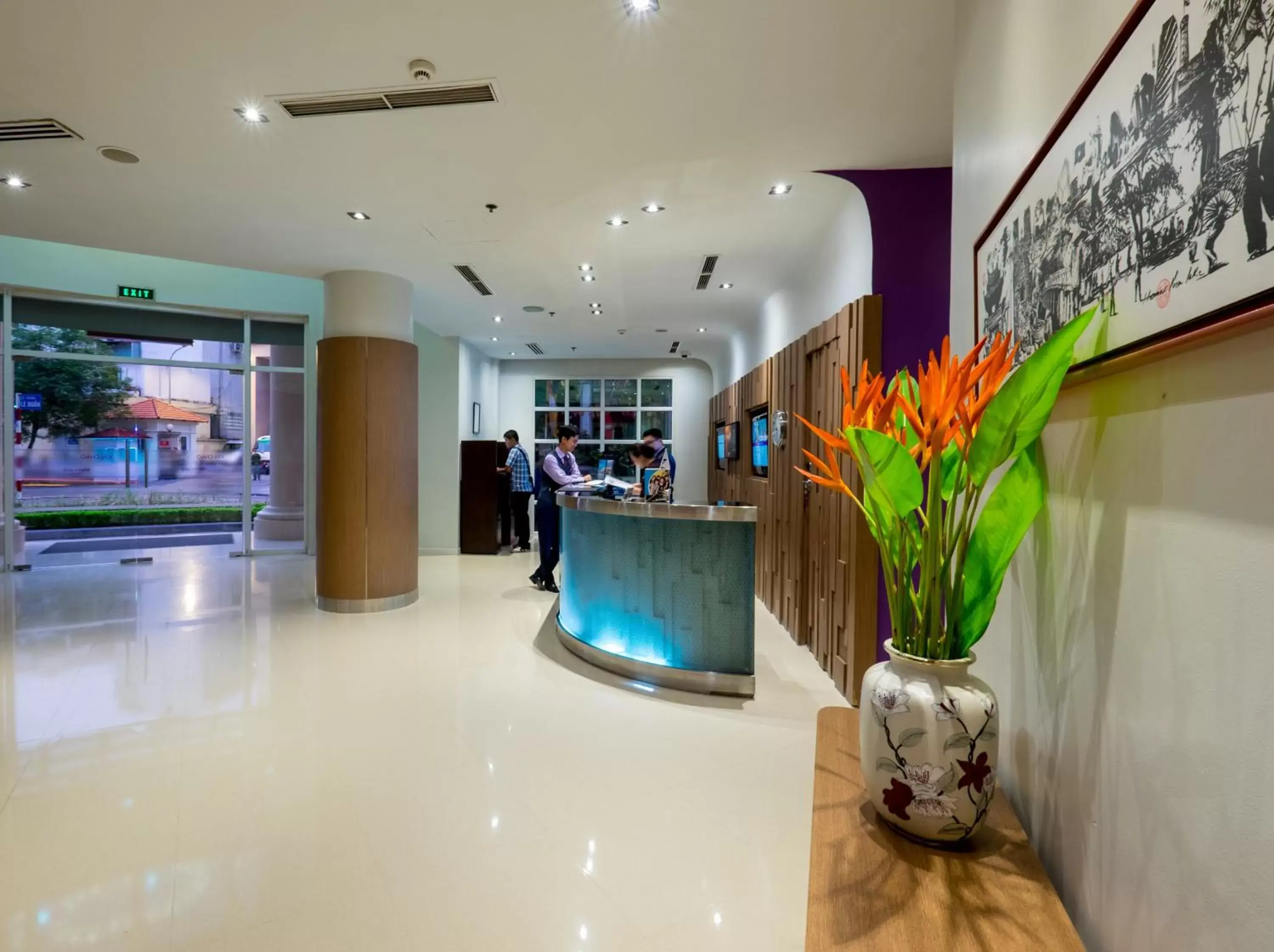 Lobby or reception in Mercure Hanoi La Gare Hotel Lobby or reception in Mercure Hanoi La Gare Hotel